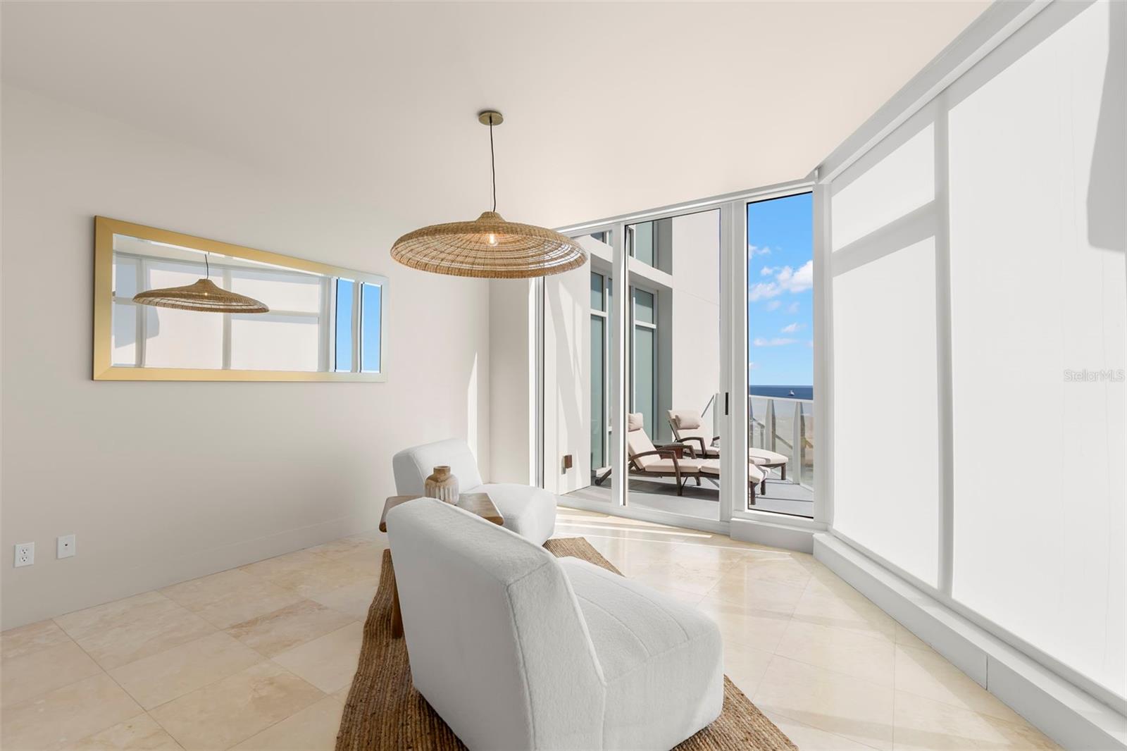 Image 16 of 82 For 175 1st Street S 1506