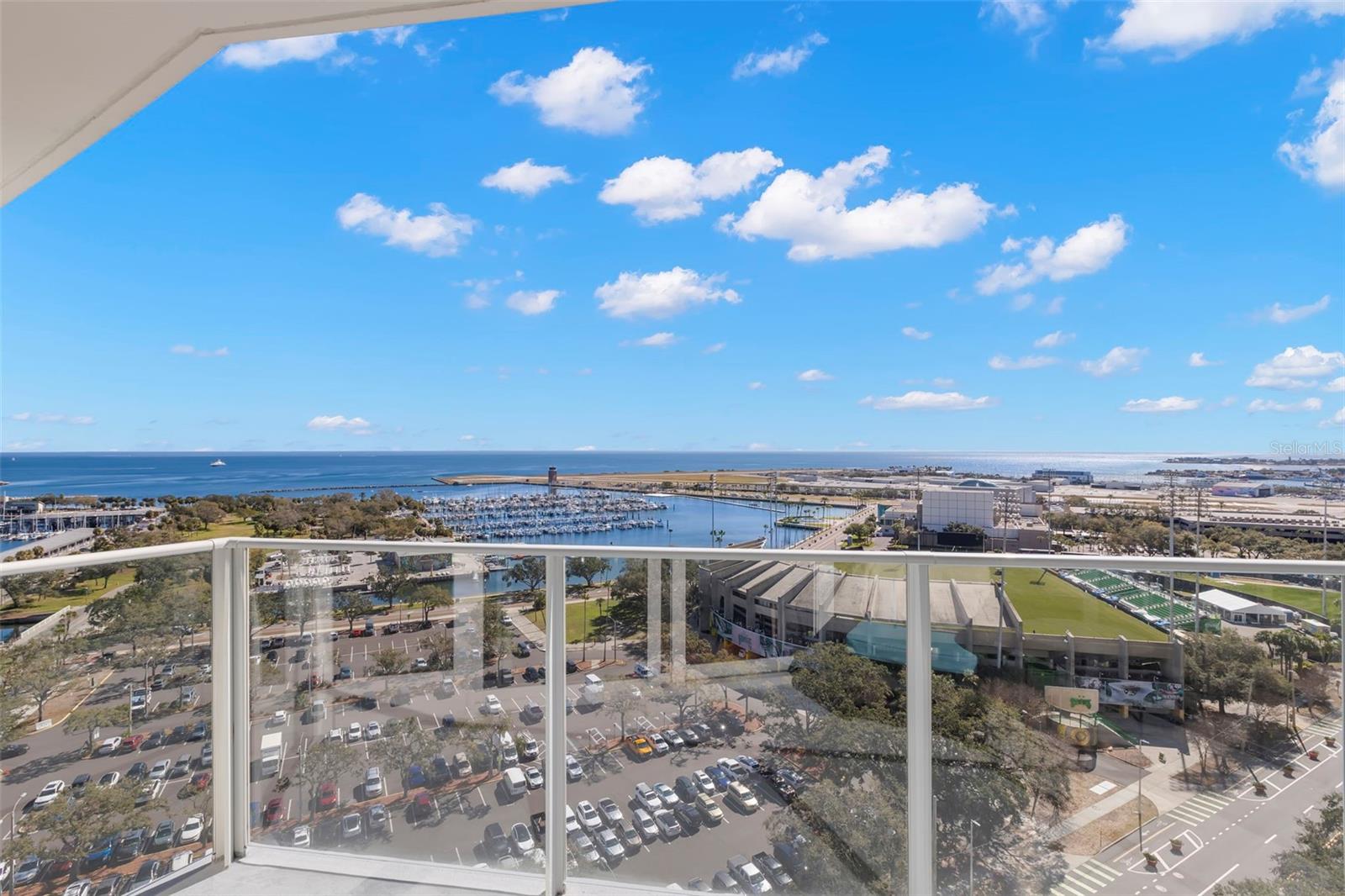 Image 42 of 82 For 175 1st Street S 1506