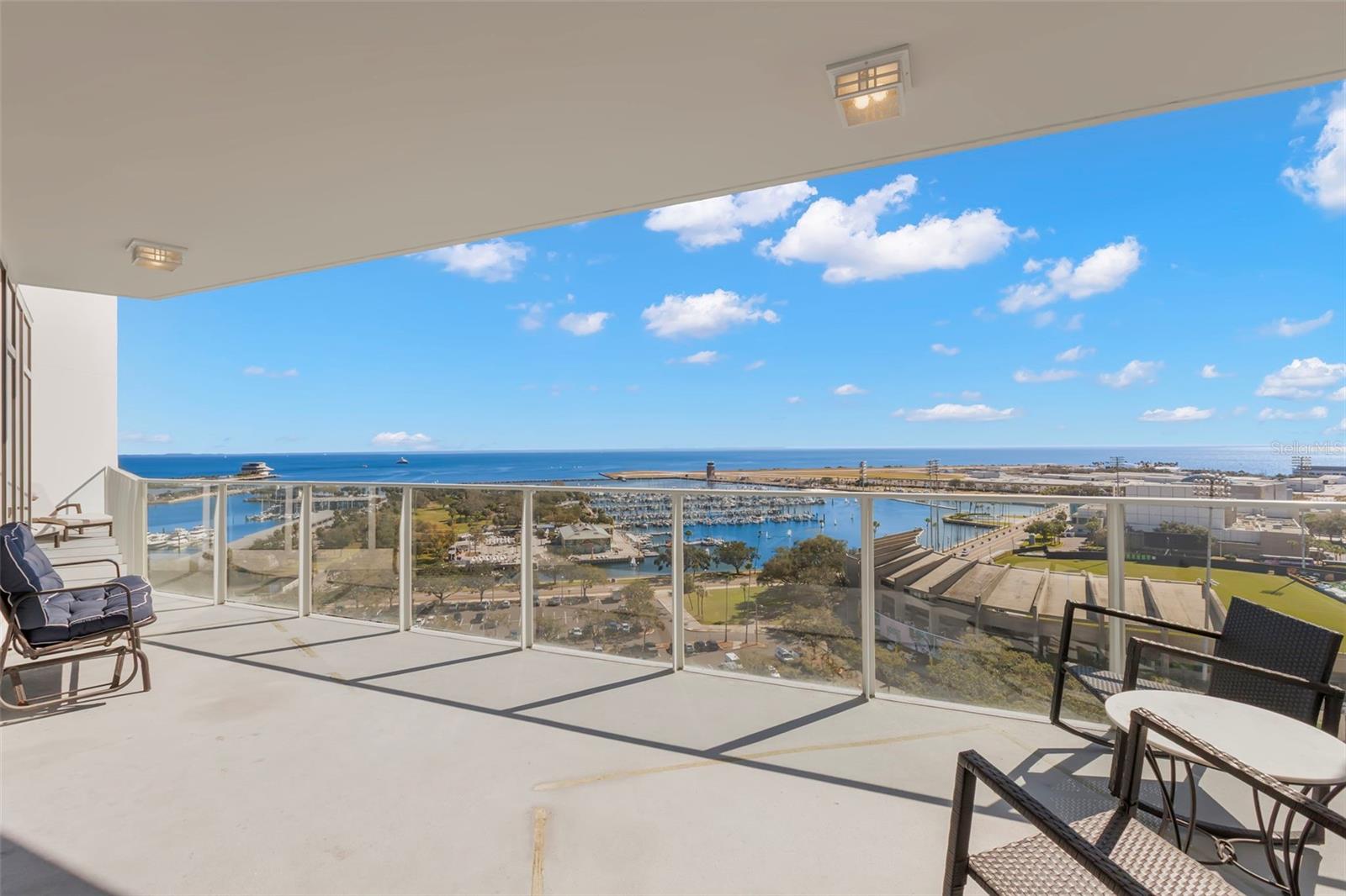 Image 5 of 82 For 175 1st Street S 1506