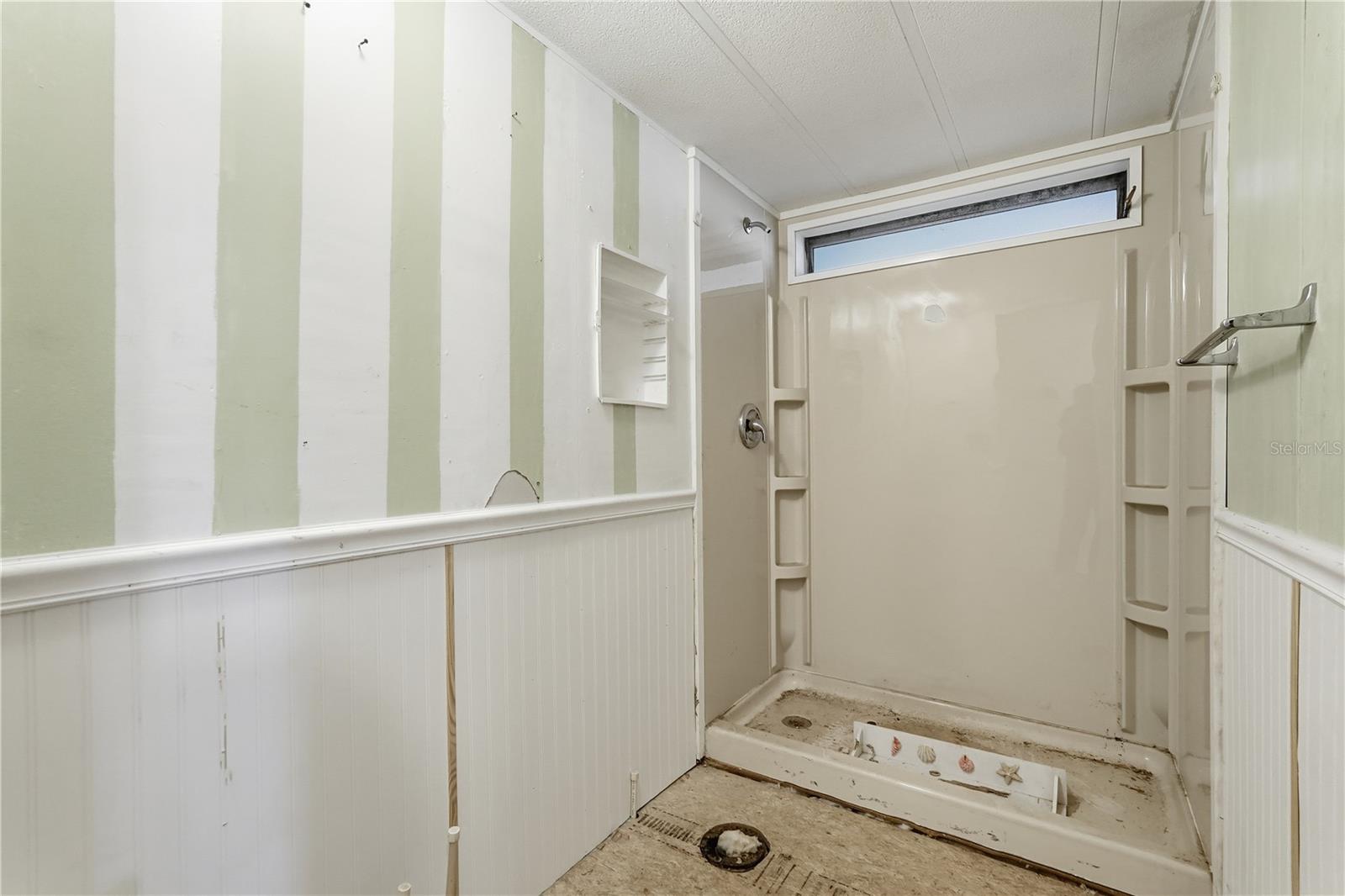 Image 10 of 20 For 4403 Tucker Square