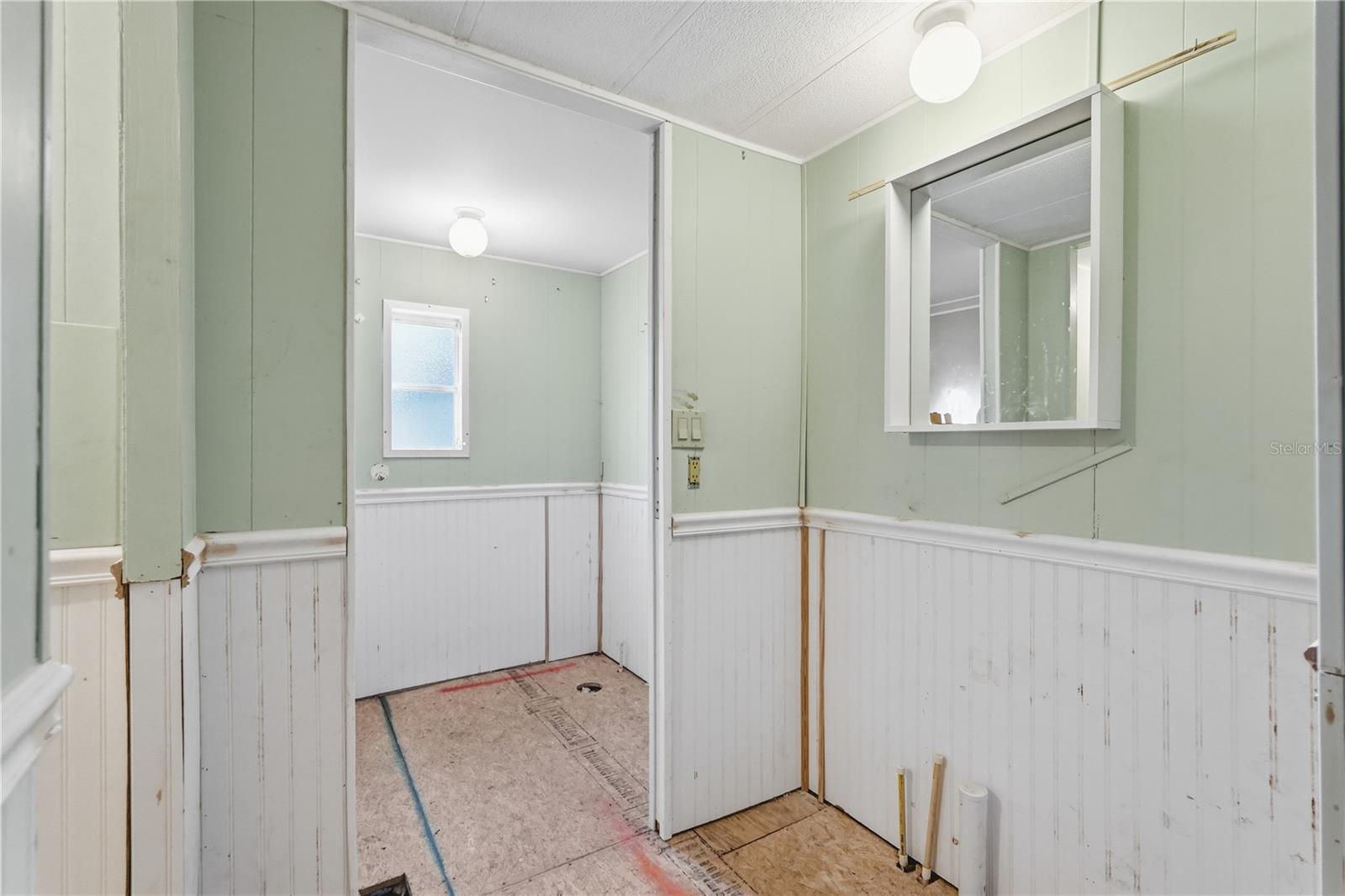 Image 13 of 20 For 4403 Tucker Square