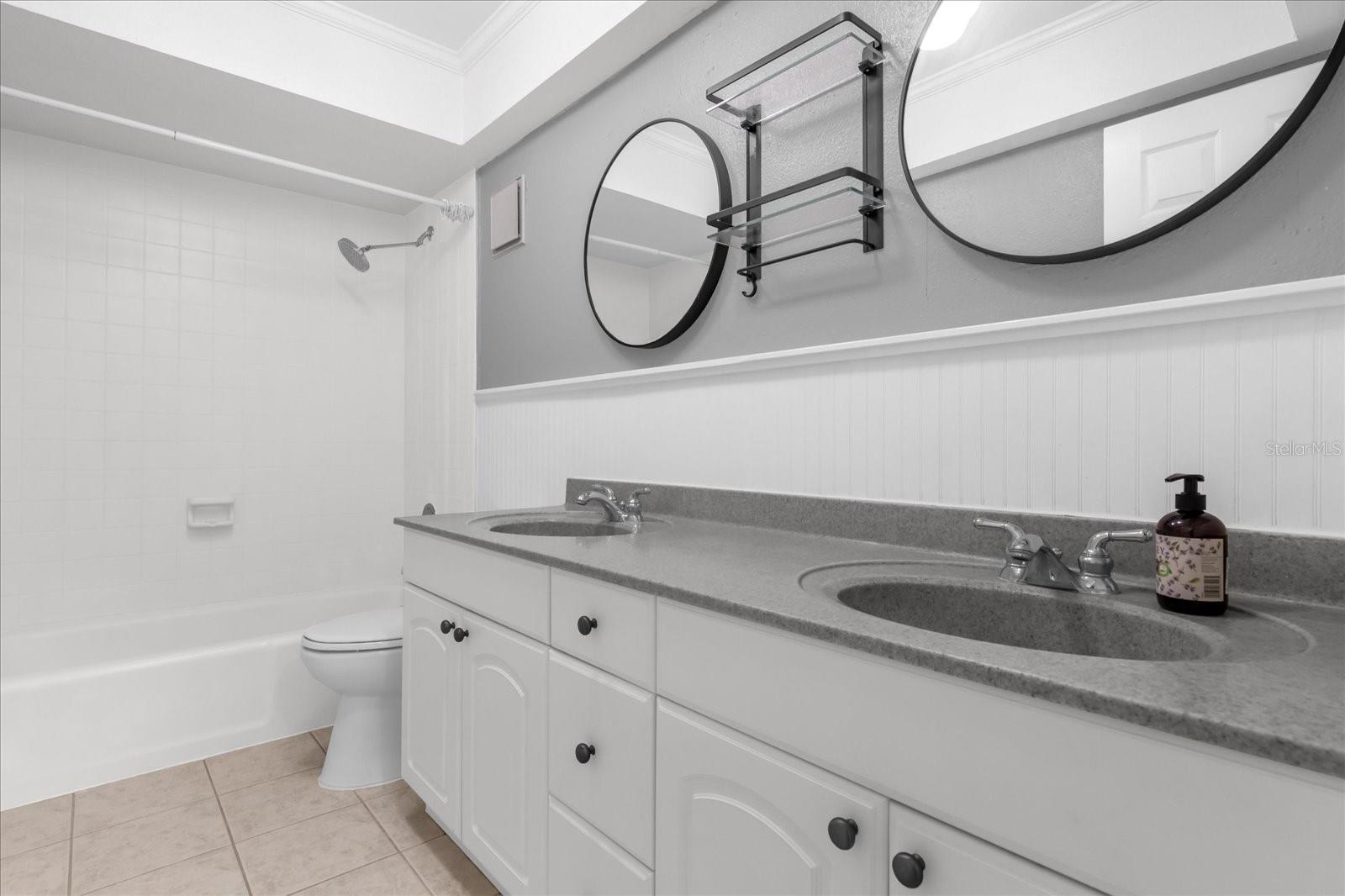 Image 15 of 30 For 4405 Vieux Carre Circle 46