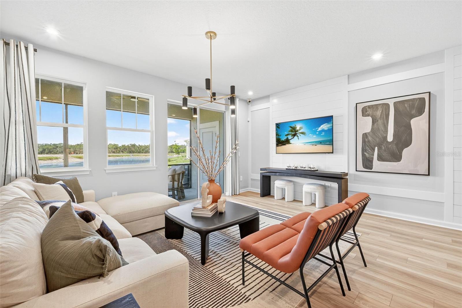 Image 10 of 26 For 9139 Aurelia Avenue