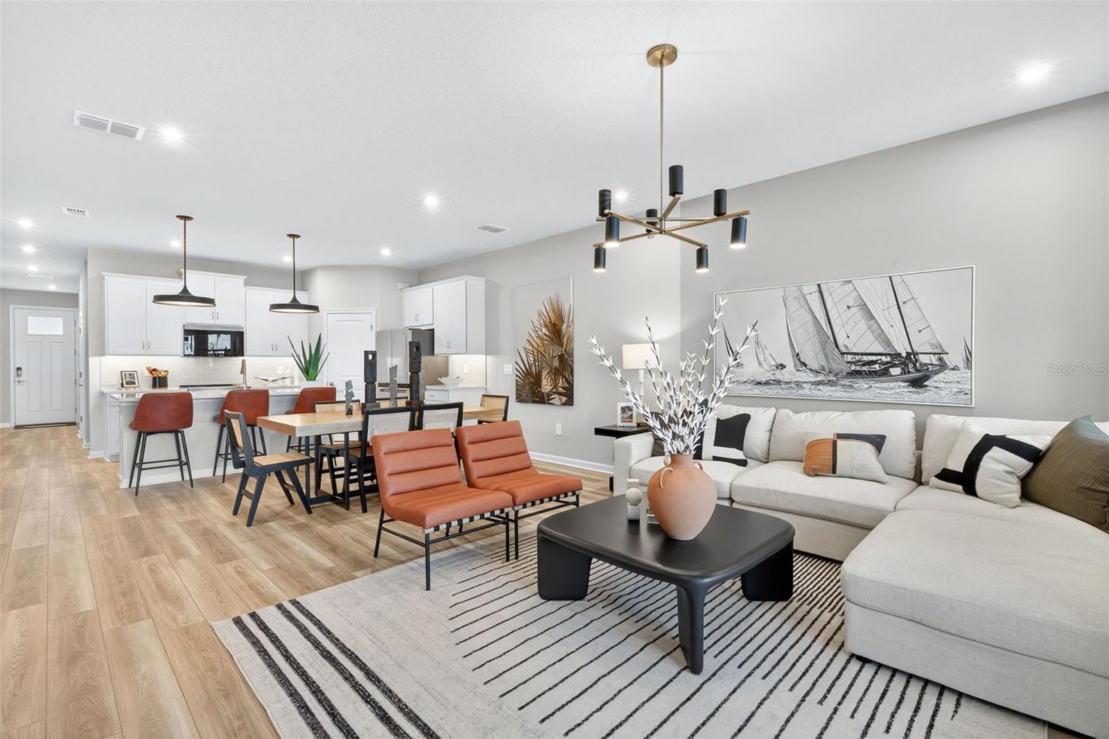 Image 11 of 26 For 9139 Aurelia Avenue