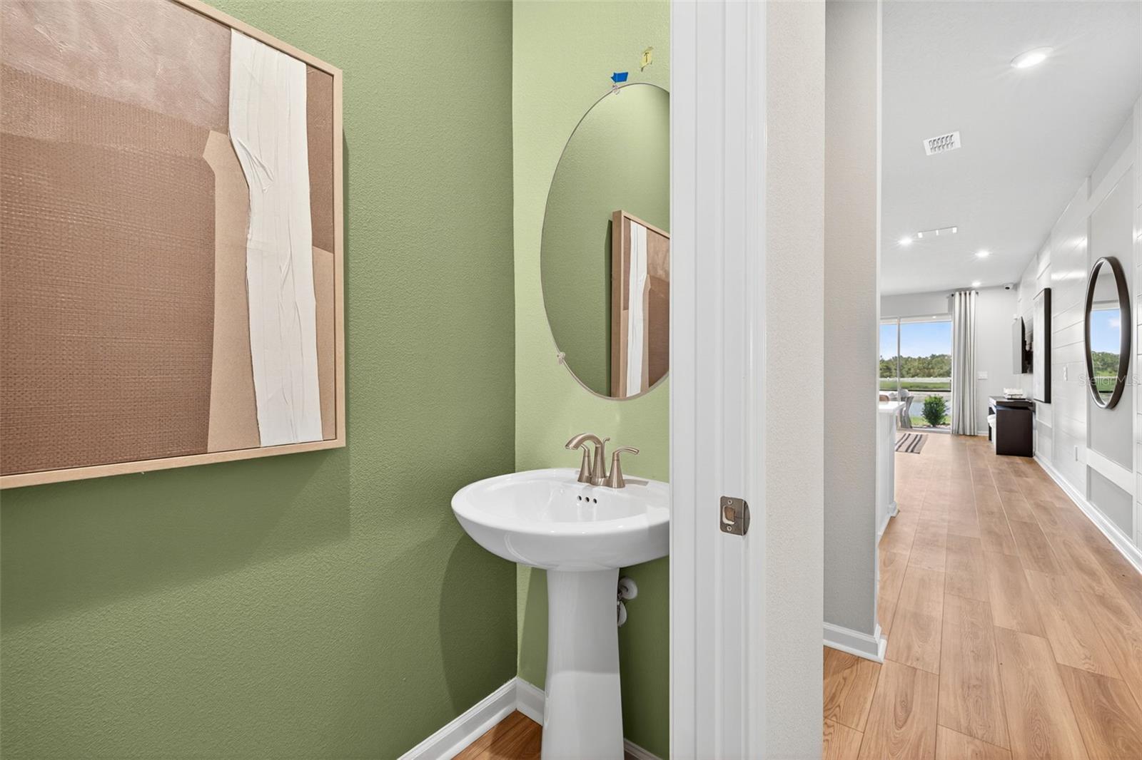 Image 13 of 26 For 9139 Aurelia Avenue