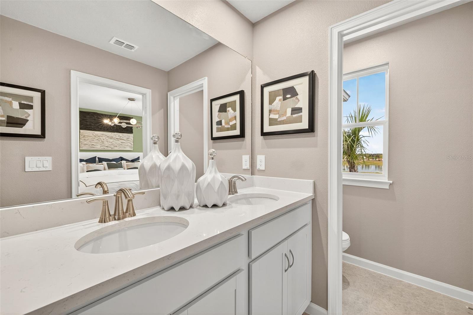 Image 23 of 26 For 9139 Aurelia Avenue