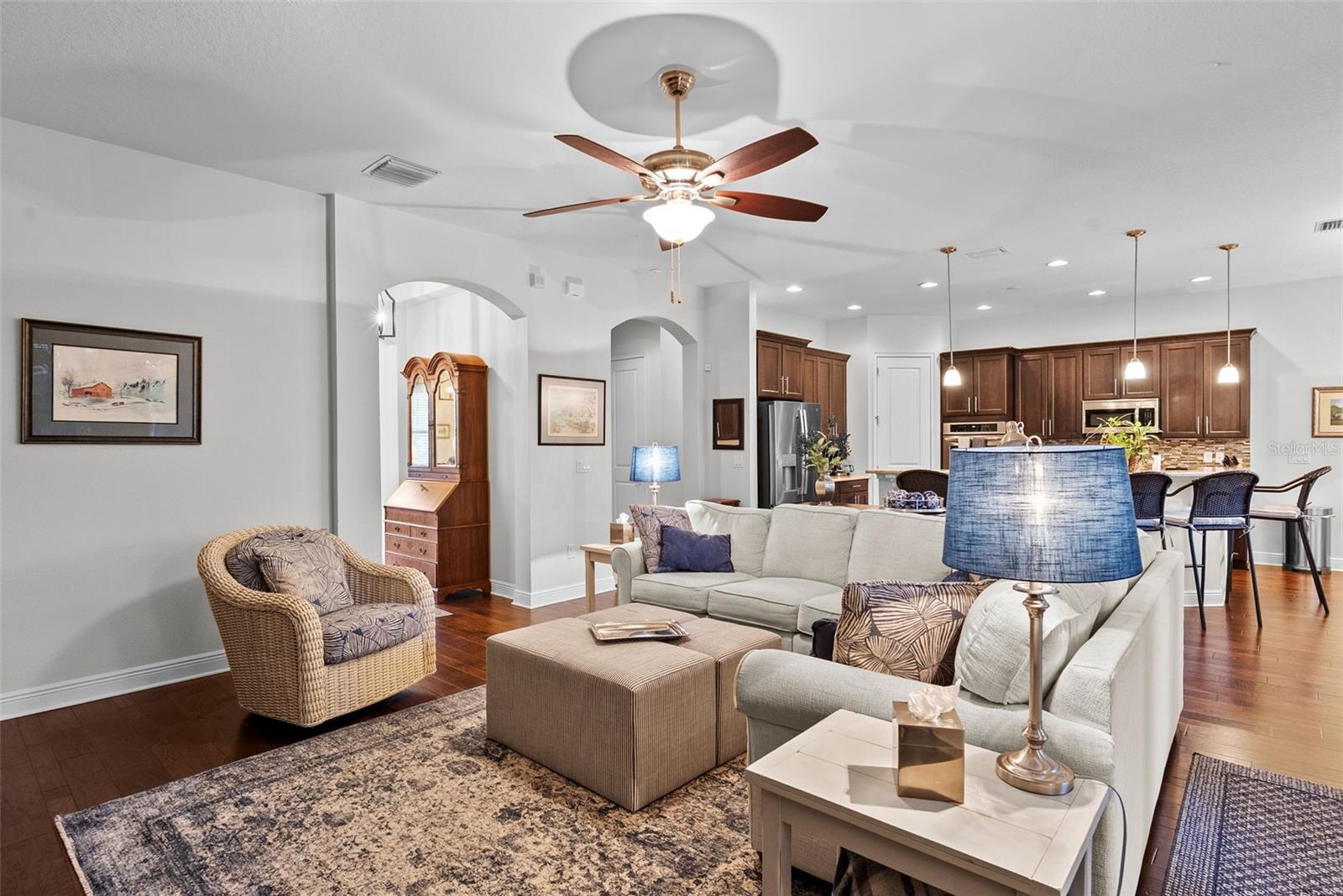 Image 13 of 53 For 1504 Obrapia Street