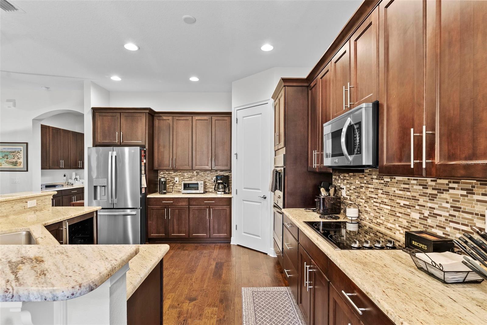 Image 16 of 53 For 1504 Obrapia Street