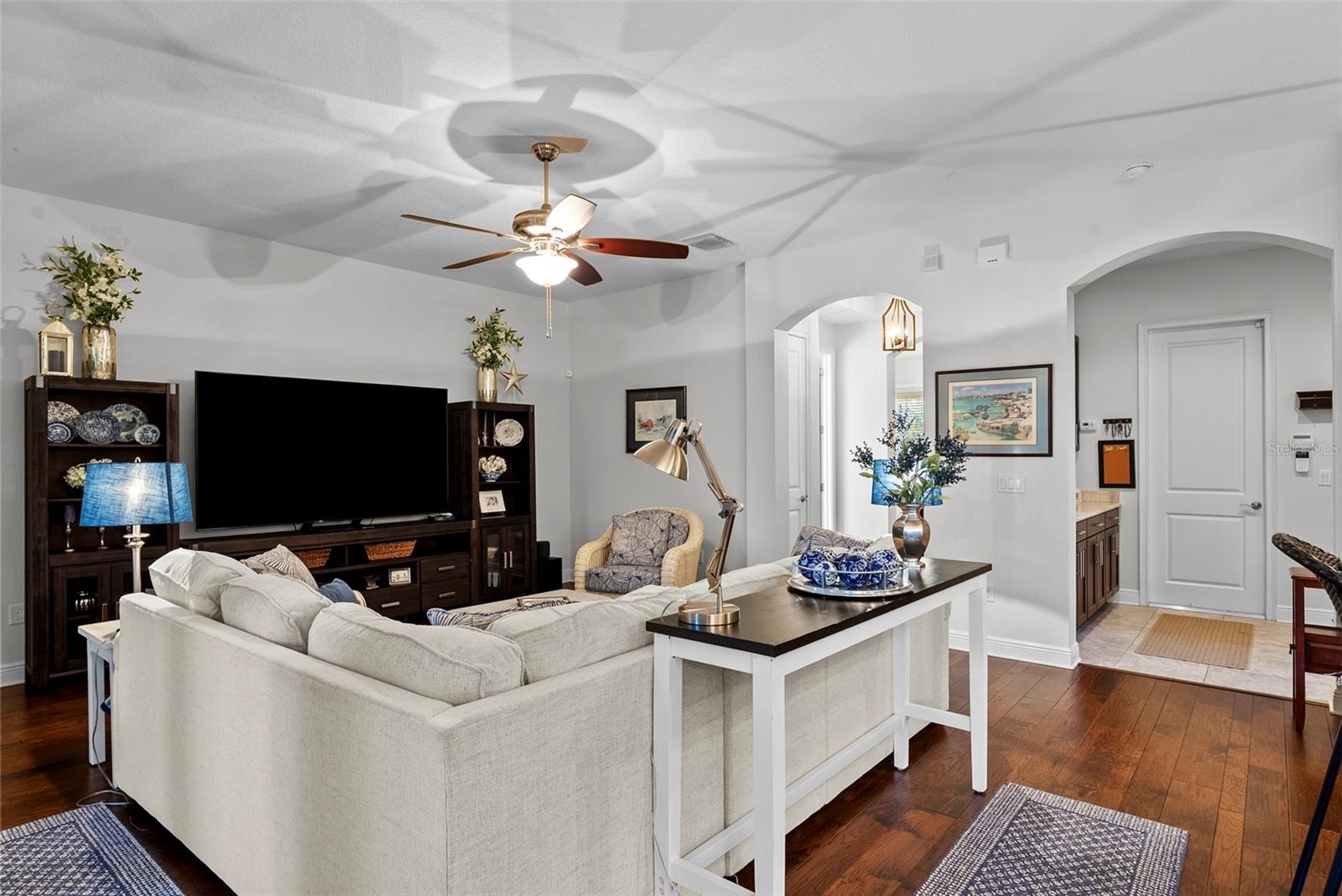 Image 20 of 53 For 1504 Obrapia Street