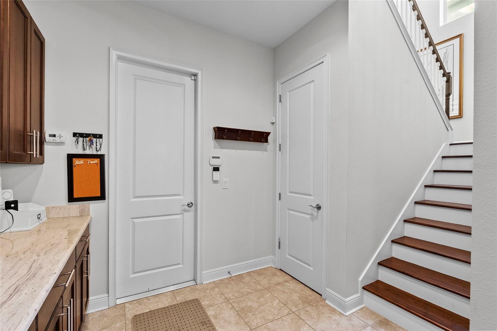 Image 21 of 53 For 1504 Obrapia Street