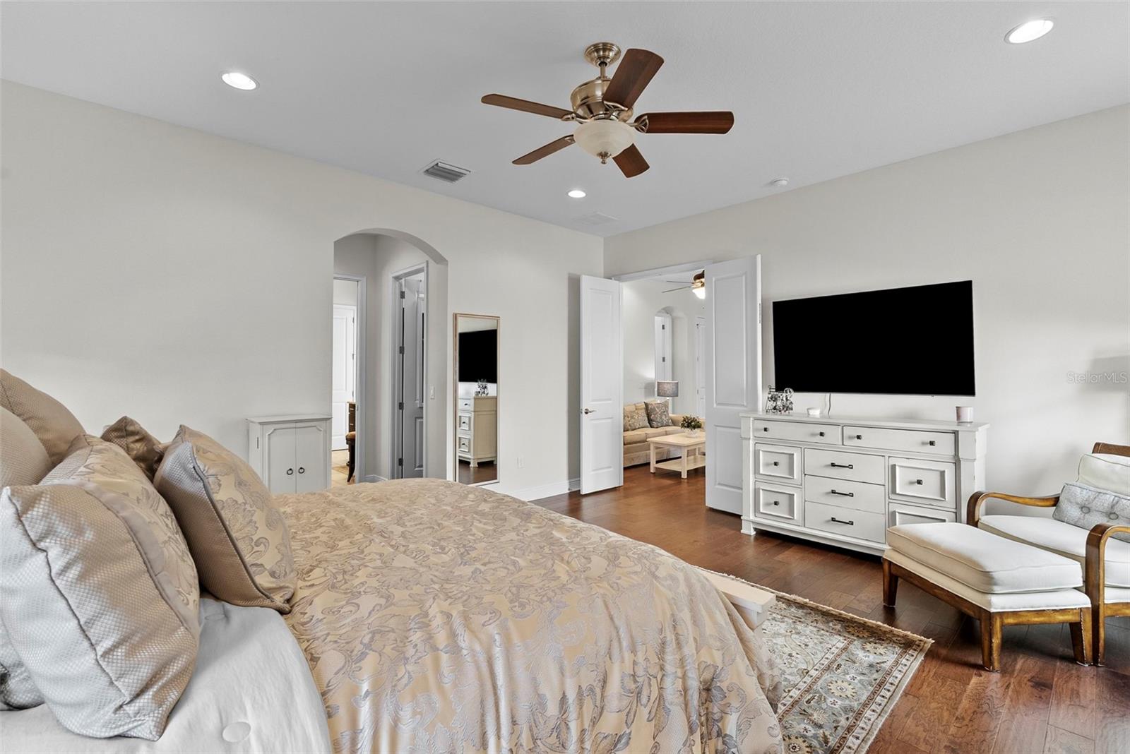 Image 26 of 53 For 1504 Obrapia Street