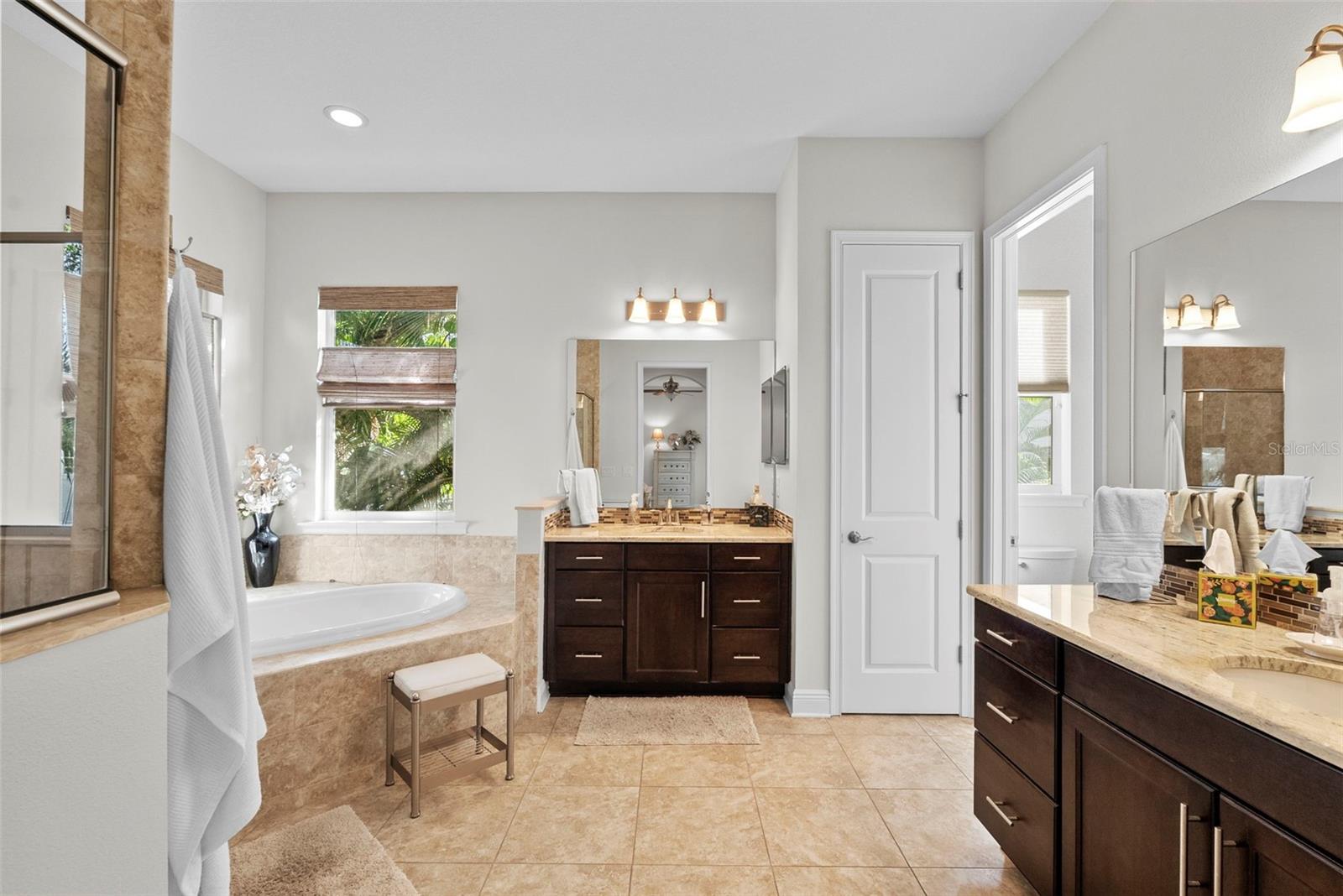 Image 28 of 53 For 1504 Obrapia Street