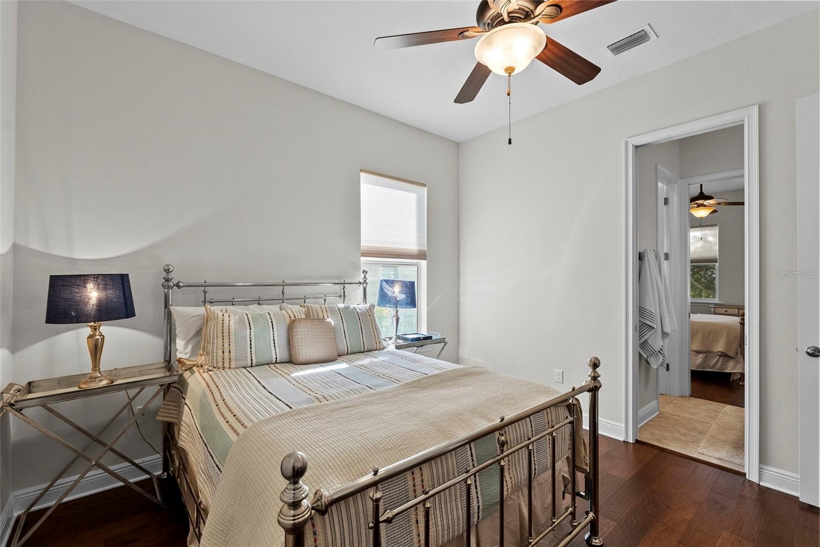 Image 34 of 53 For 1504 Obrapia Street