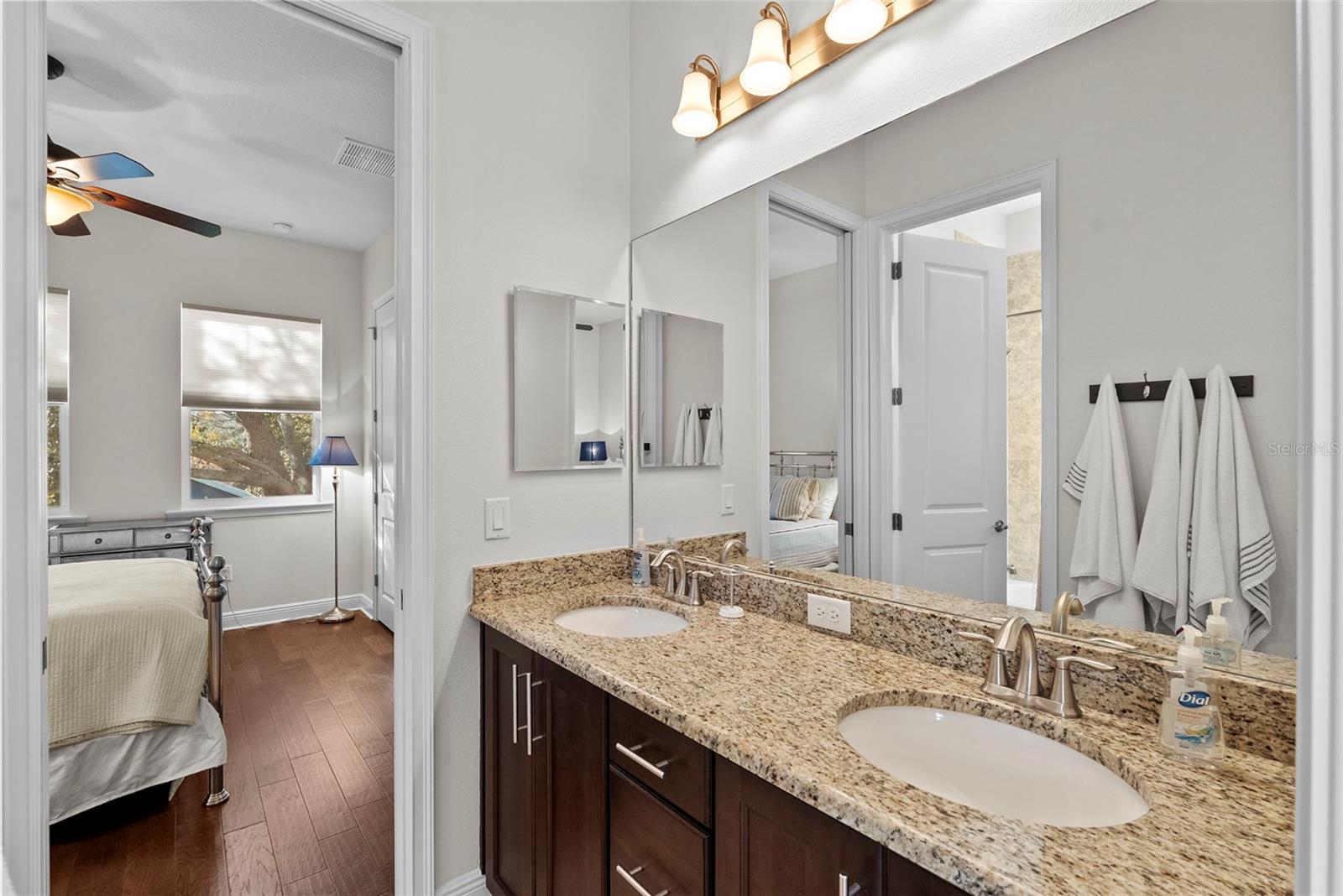 Image 35 of 53 For 1504 Obrapia Street