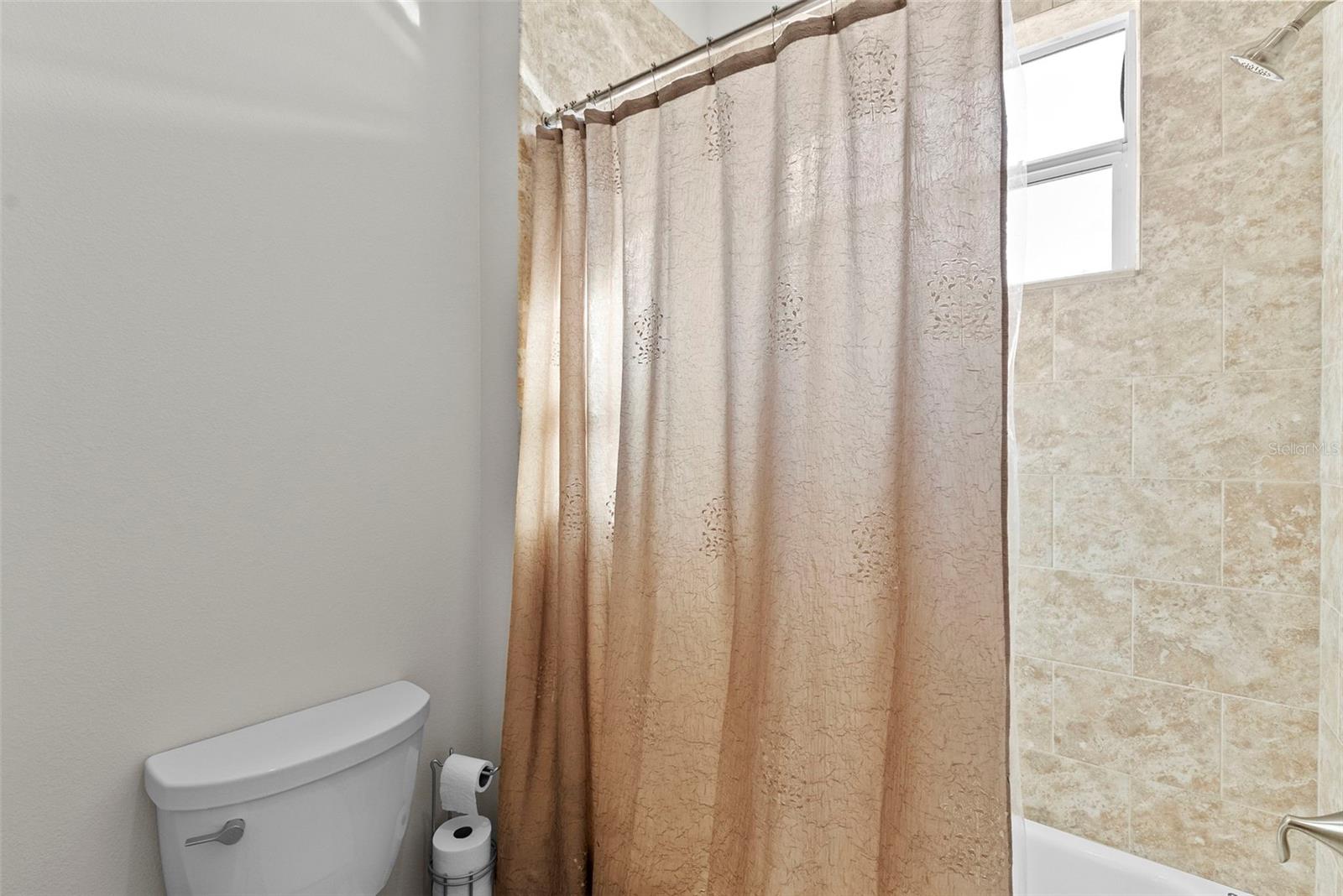 Image 36 of 53 For 1504 Obrapia Street