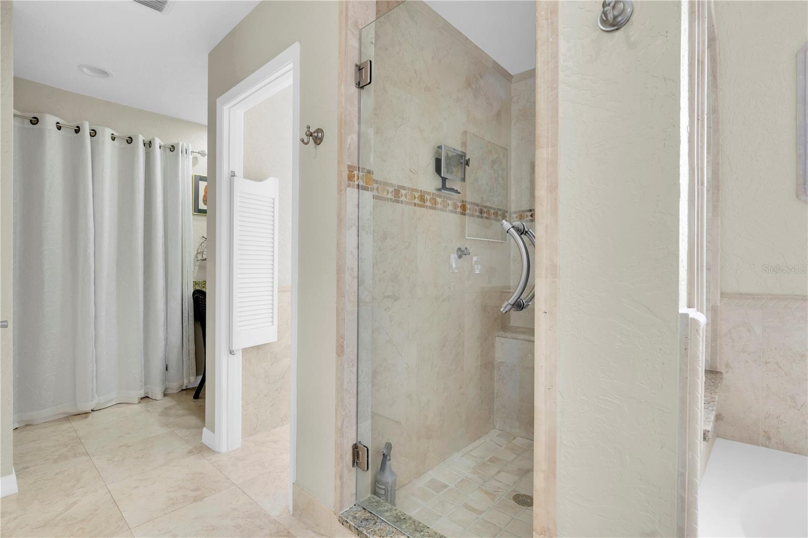 Image 25 of 69 For 633 Soundview Drive