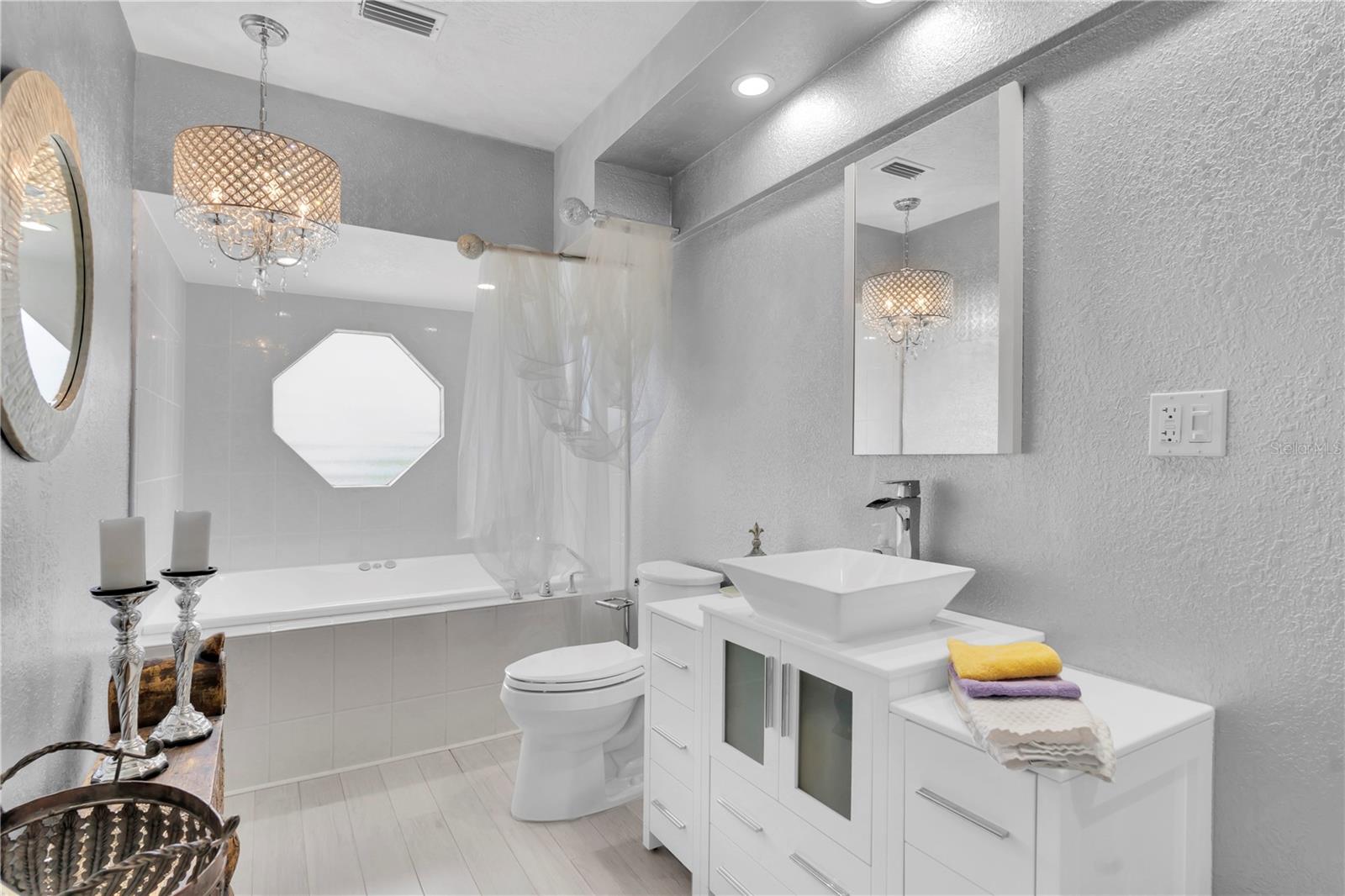 Image 42 of 69 For 633 Soundview Drive