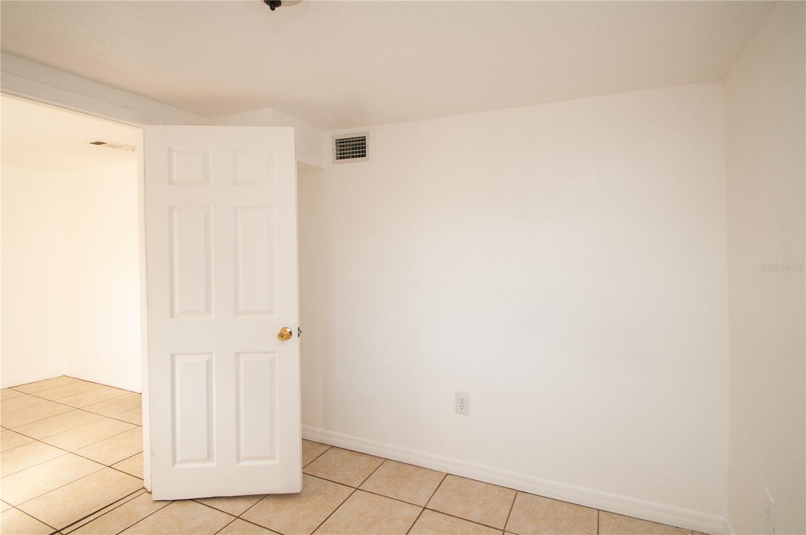 Image 20 of 34 For 7911 52nd Way N