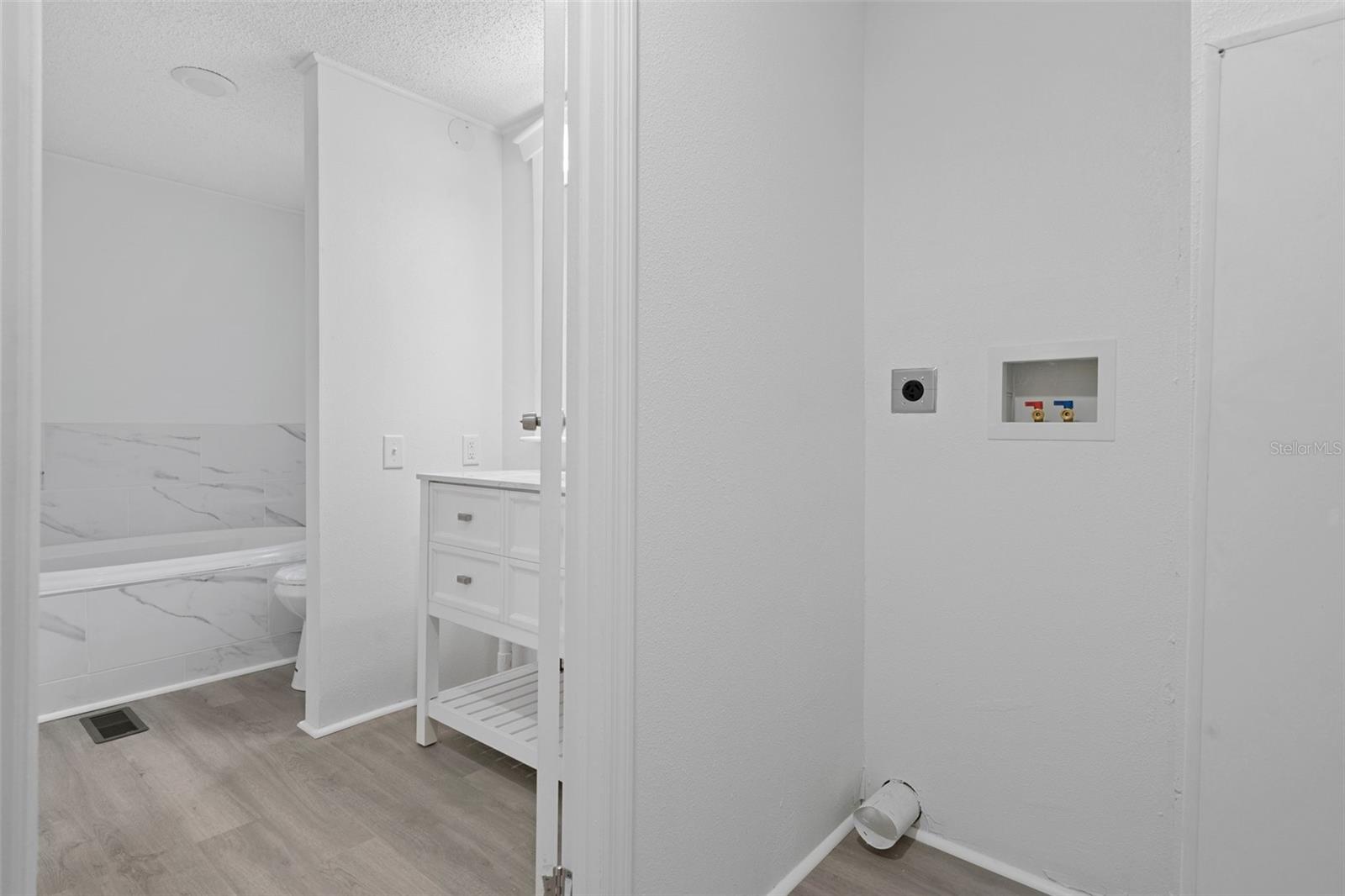 Image 27 of 32 For 7085 Toucan Trail