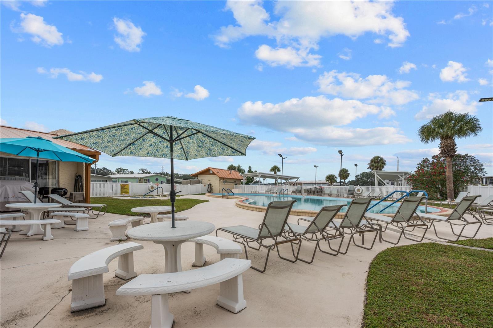 Image 30 of 39 For 37812 Valencia Avenue