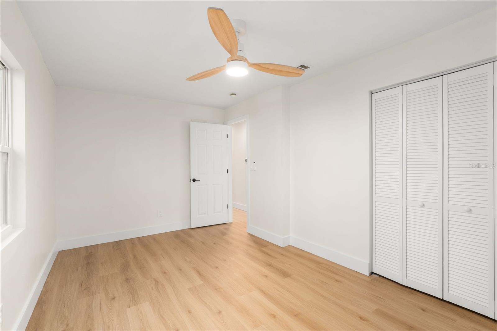 Image 16 of 29 For 5630 27th Terrace