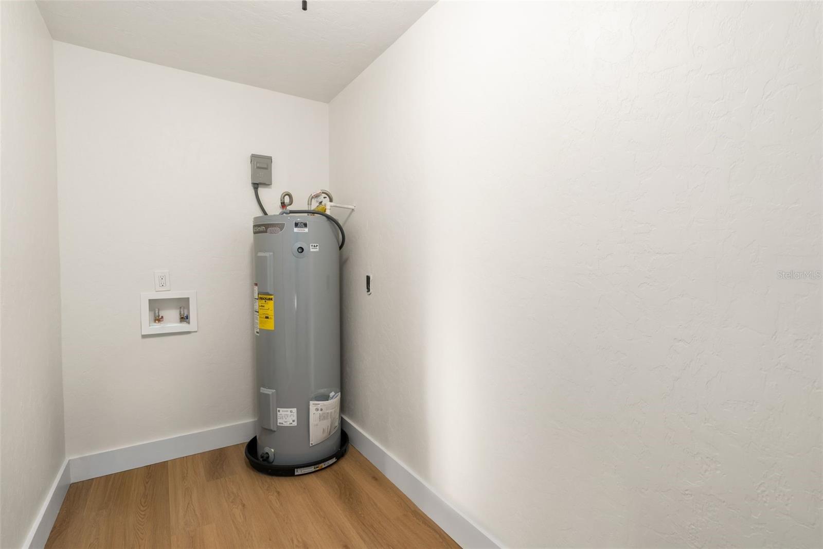 Image 24 of 29 For 5630 27th Terrace