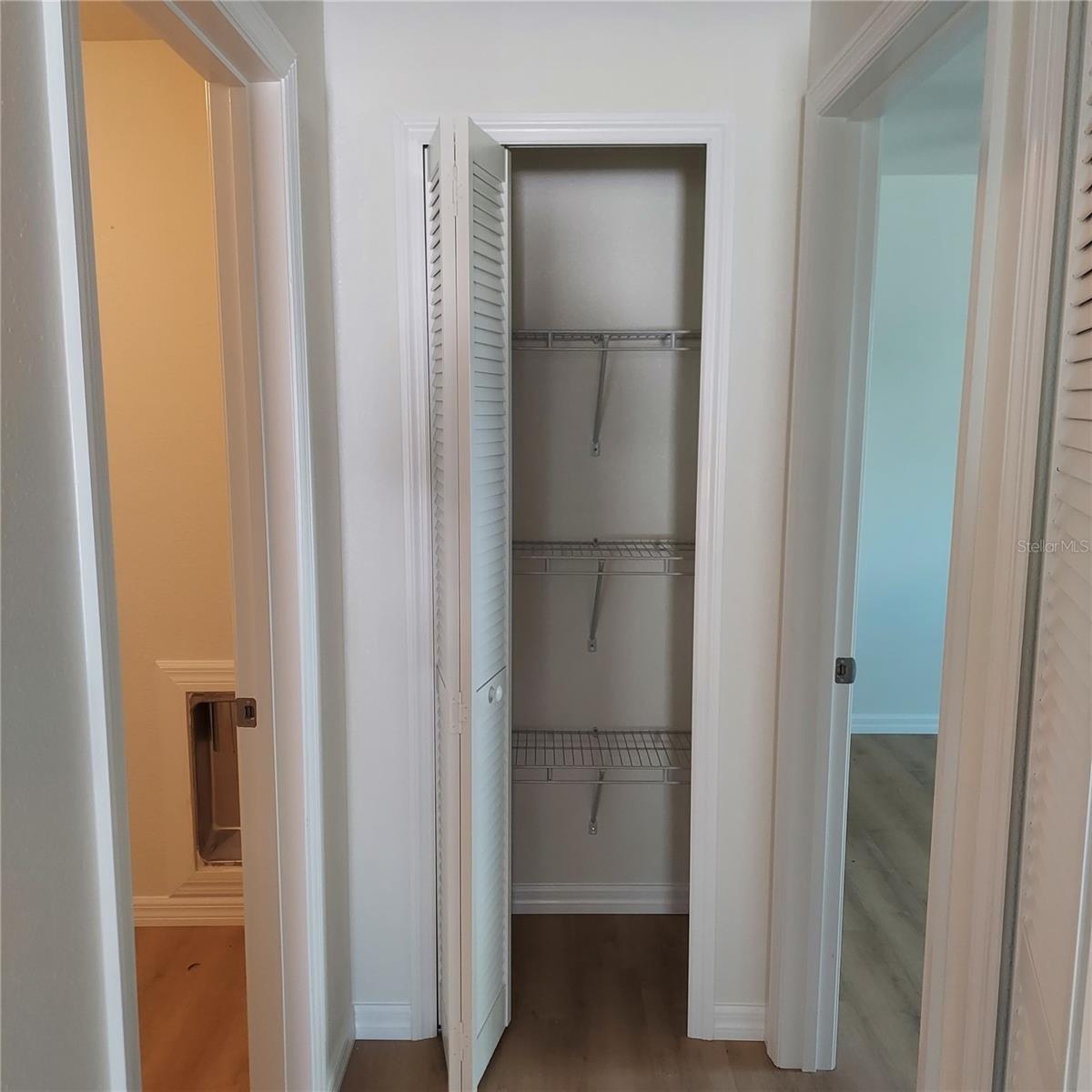 Image 5 of 19 For 986 1st Street