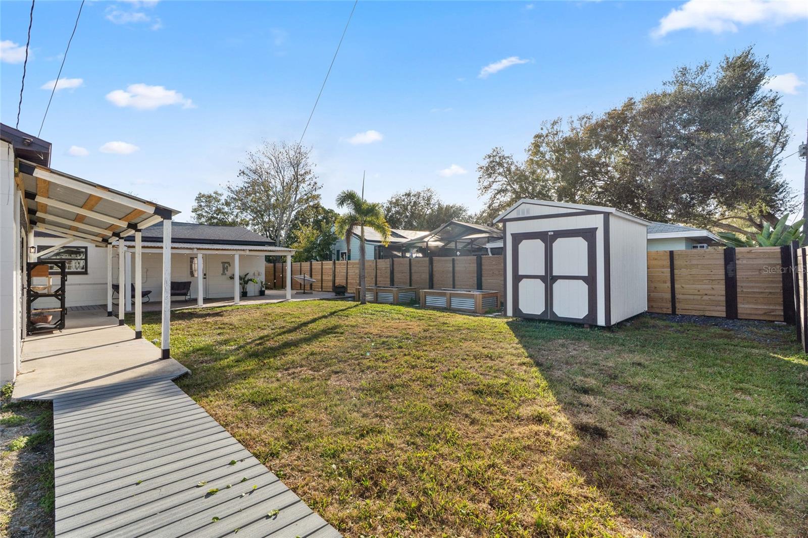 Image 20 of 22 For 775 39th Avenue Ne