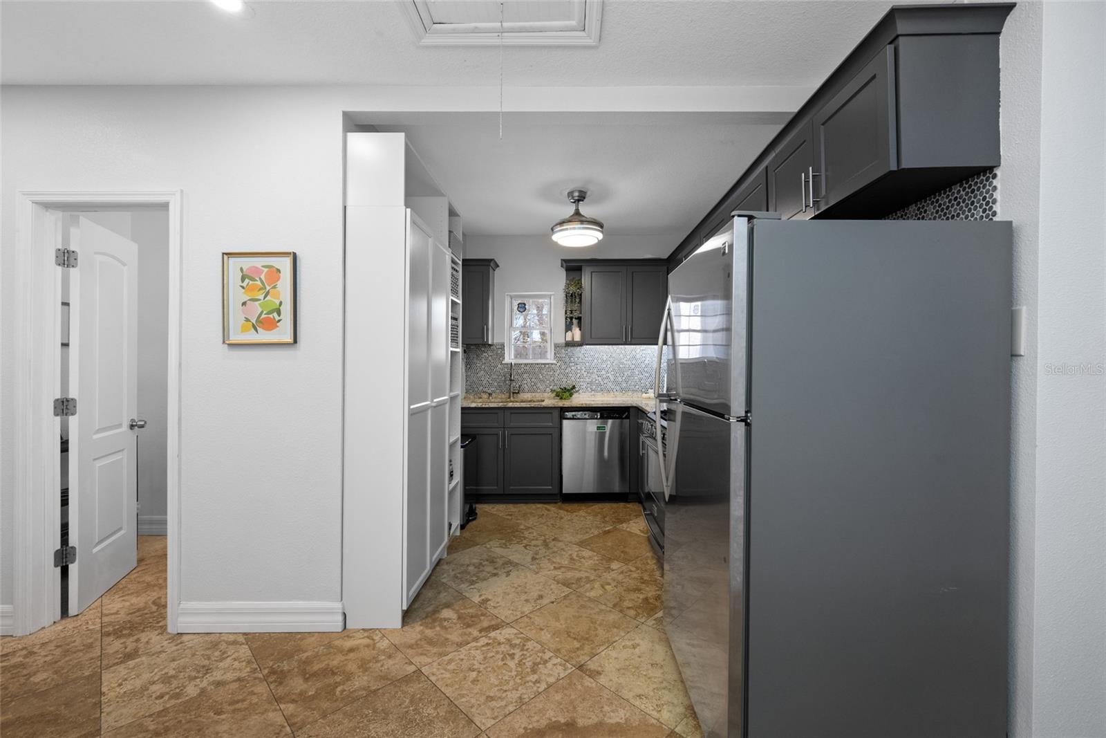 Image 30 of 67 For 1745 11th Avenue N