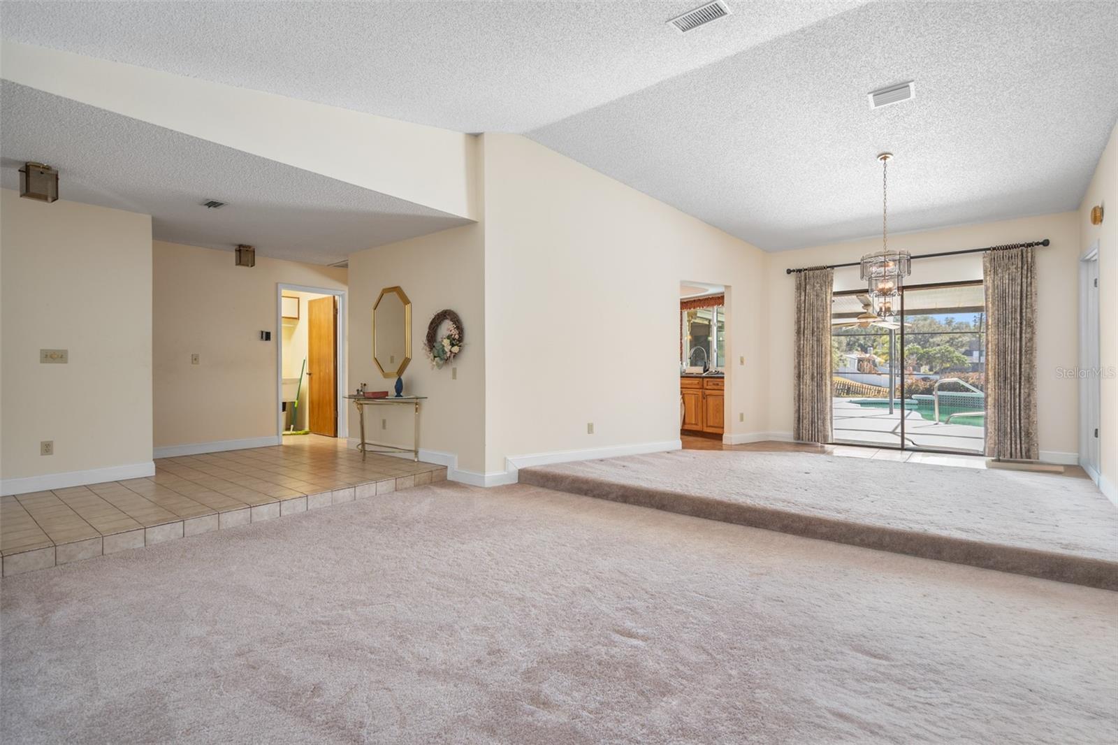 Image 14 of 45 For 1511 Kyle Court