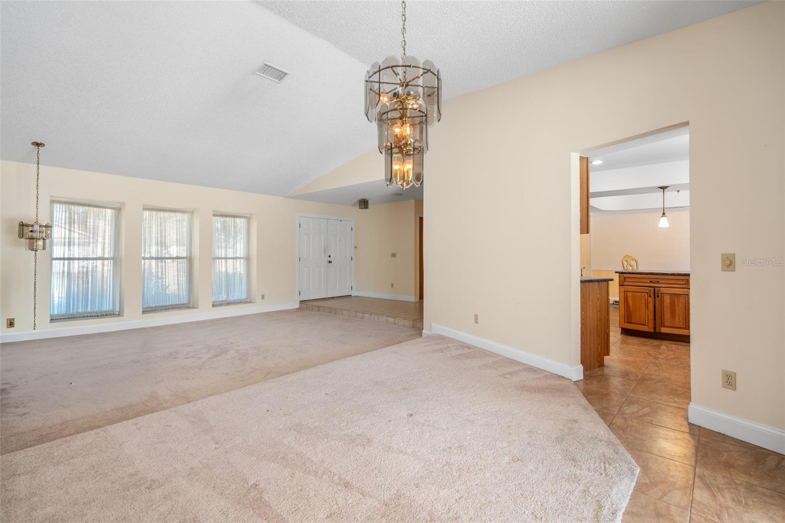 Image 17 of 45 For 1511 Kyle Court