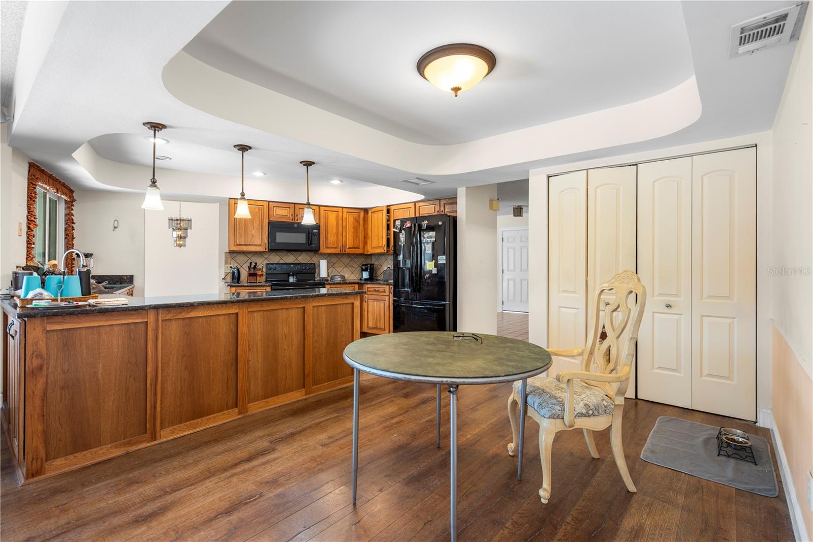 Image 32 of 45 For 1511 Kyle Court