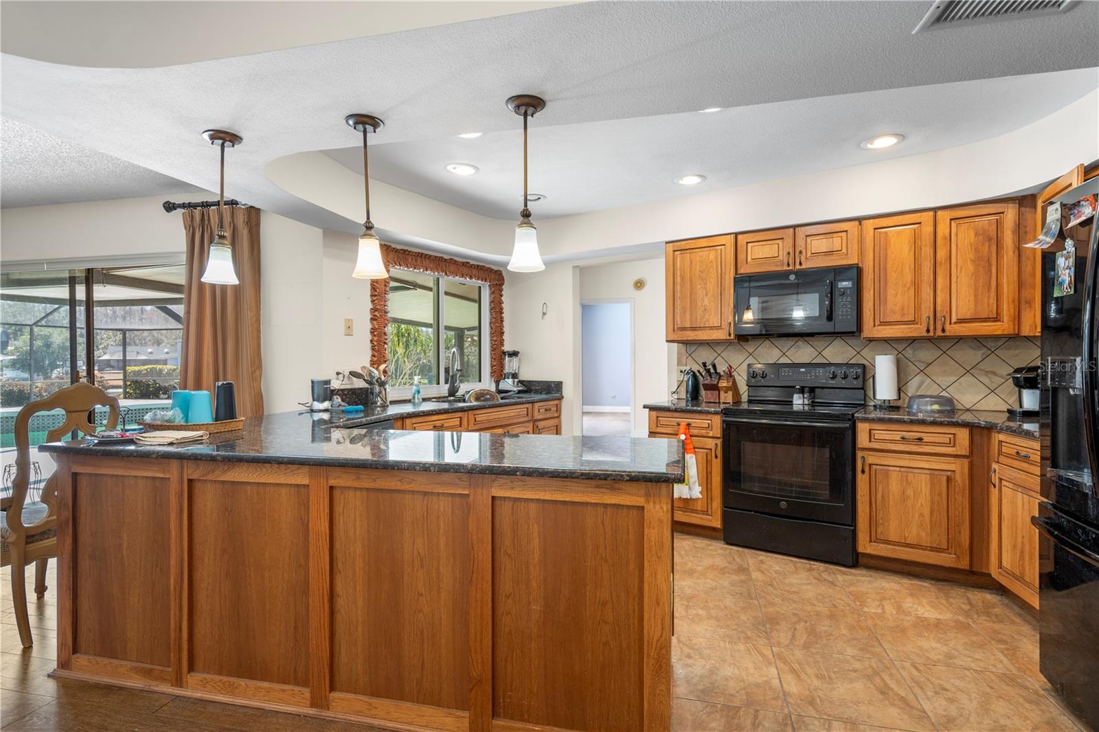 Image 4 of 45 For 1511 Kyle Court