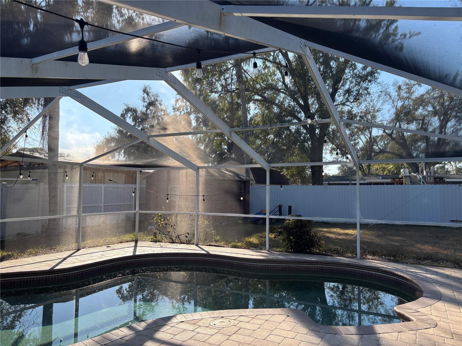 Image 4 of 11 For 11736 Marjory Avenue