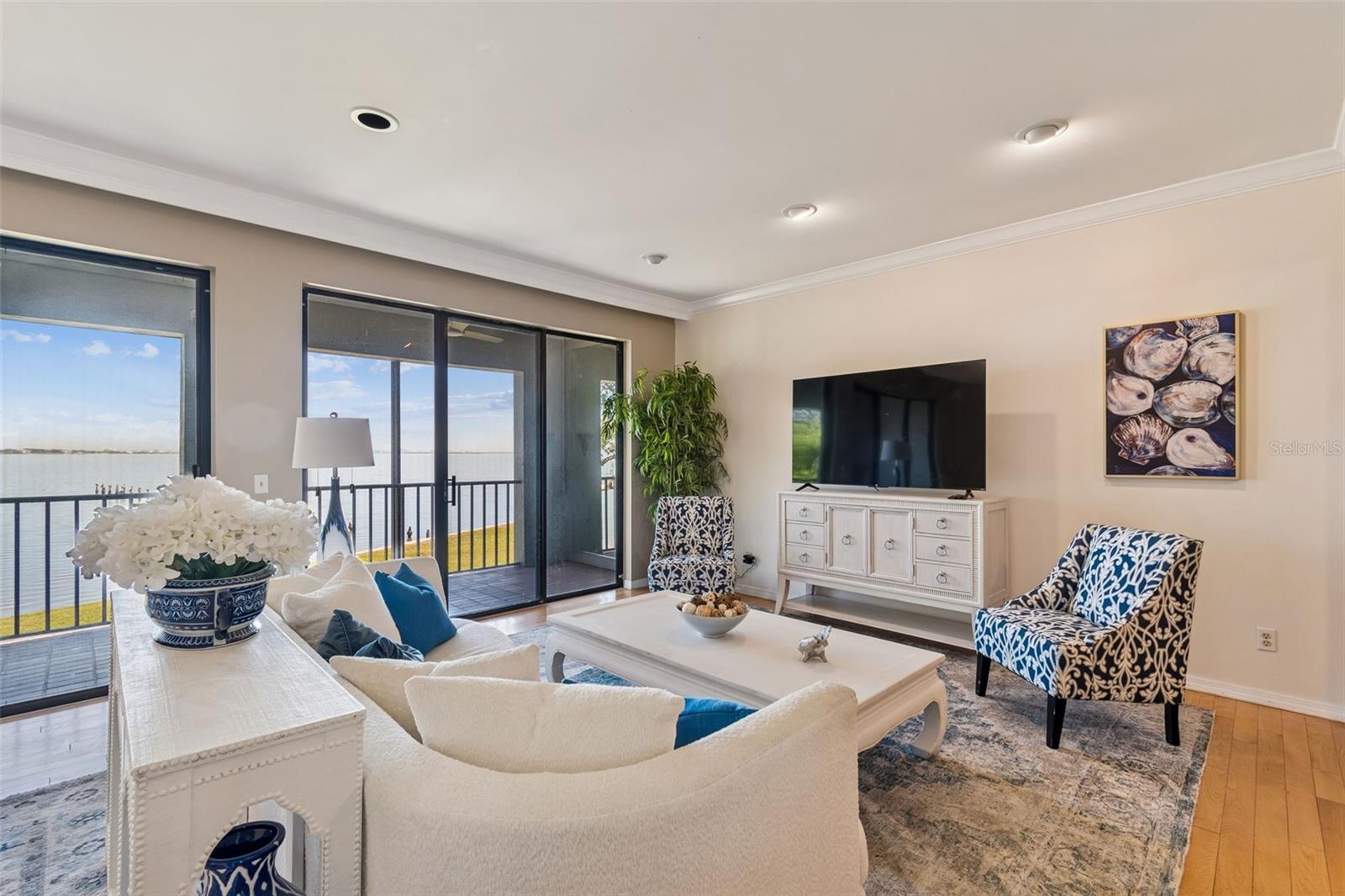 Image 22 of 51 For 5010 Bayshore Boulevard 9