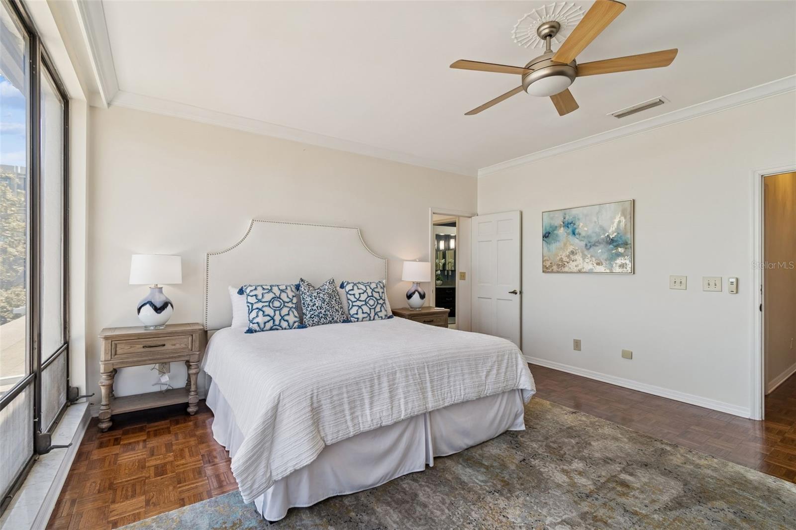 Image 34 of 51 For 5010 Bayshore Boulevard 9