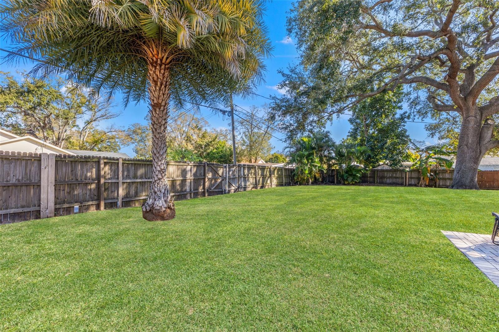 Image 12 of 22 For 1747 26th Avenue N