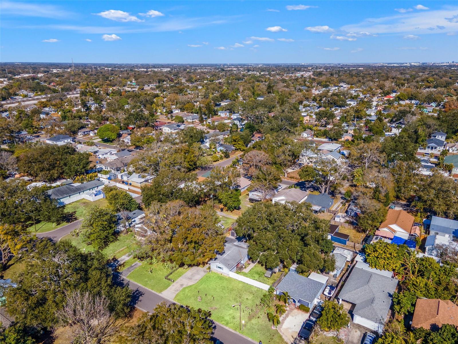 Image 14 of 22 For 1747 26th Avenue N