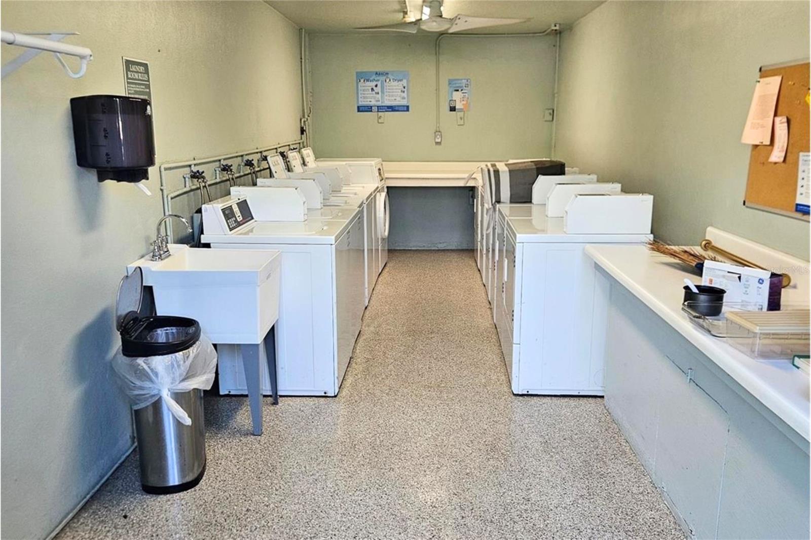 Image 24 of 24 For 701 Poinsettia Road 340