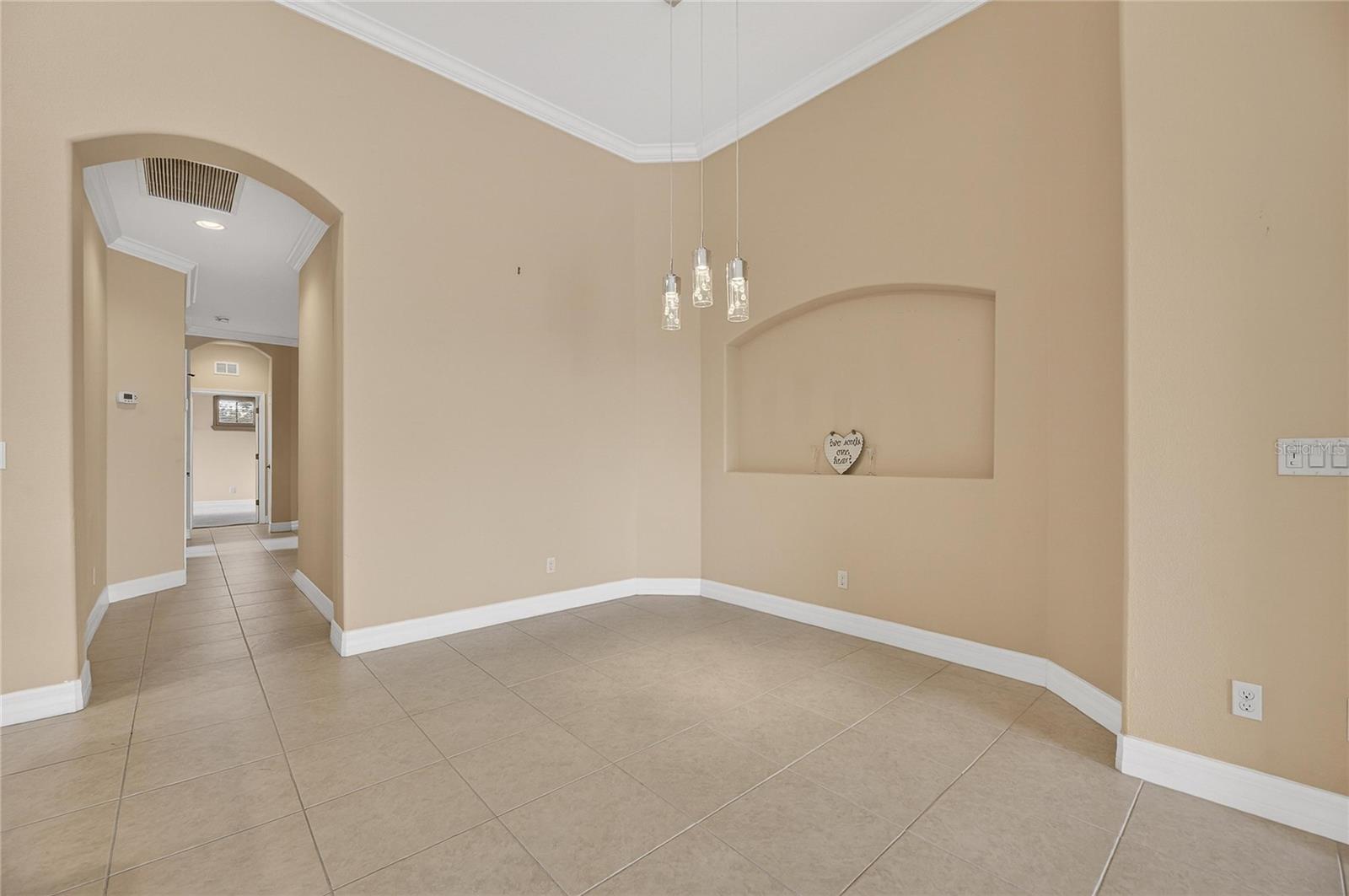 Image 37 of 49 For 1420 Emerald Dunes Drive