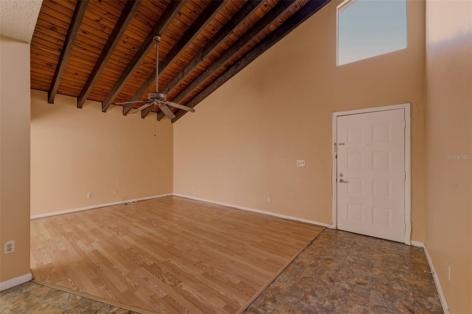 Image 11 of 38 For 2725 Fox Fire Court