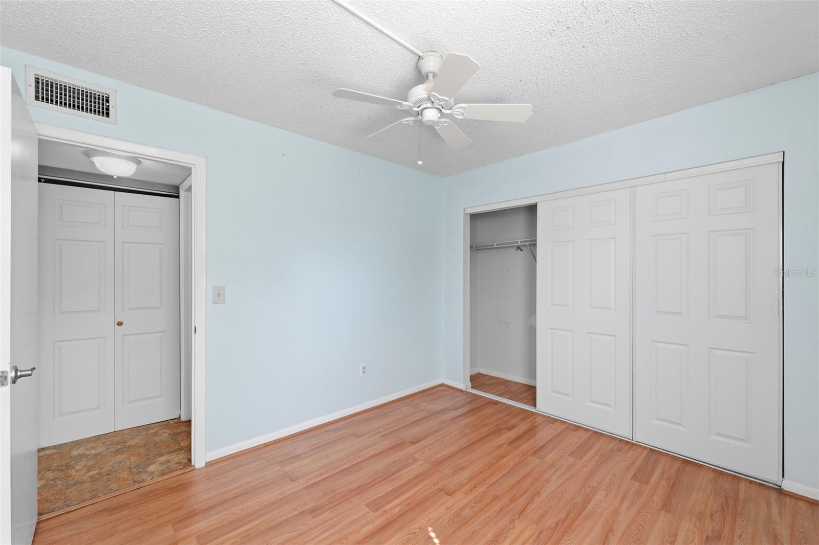 Image 22 of 38 For 2725 Fox Fire Court