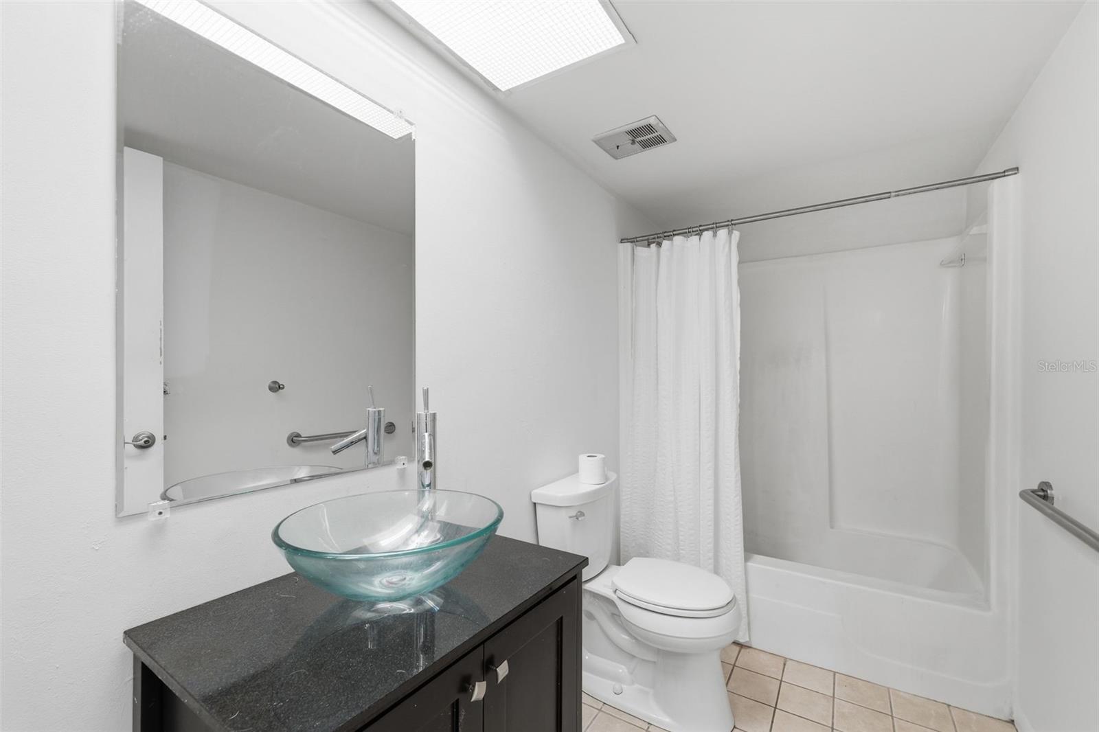 Image 24 of 38 For 2725 Fox Fire Court