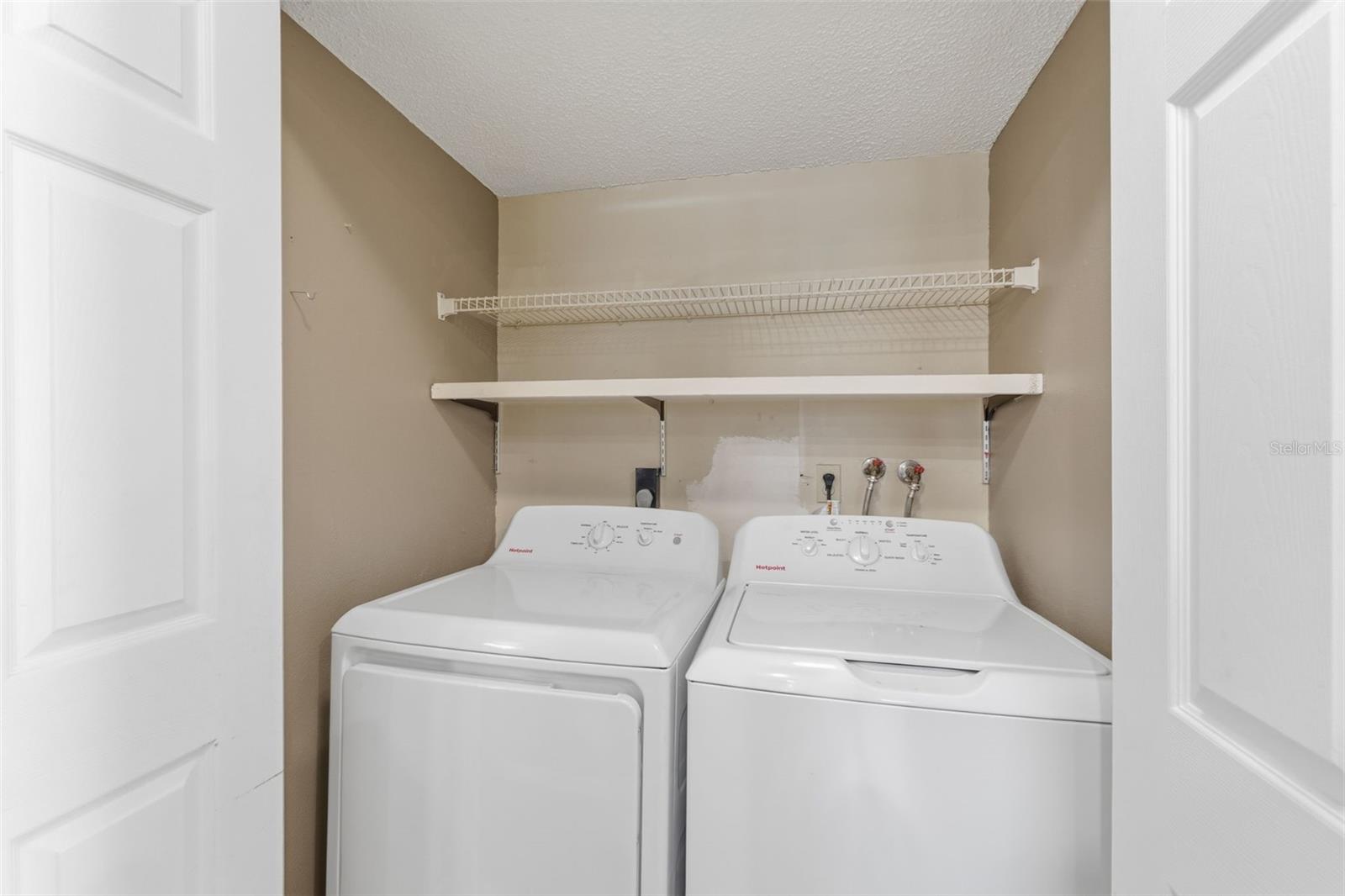 Image 27 of 38 For 2725 Fox Fire Court