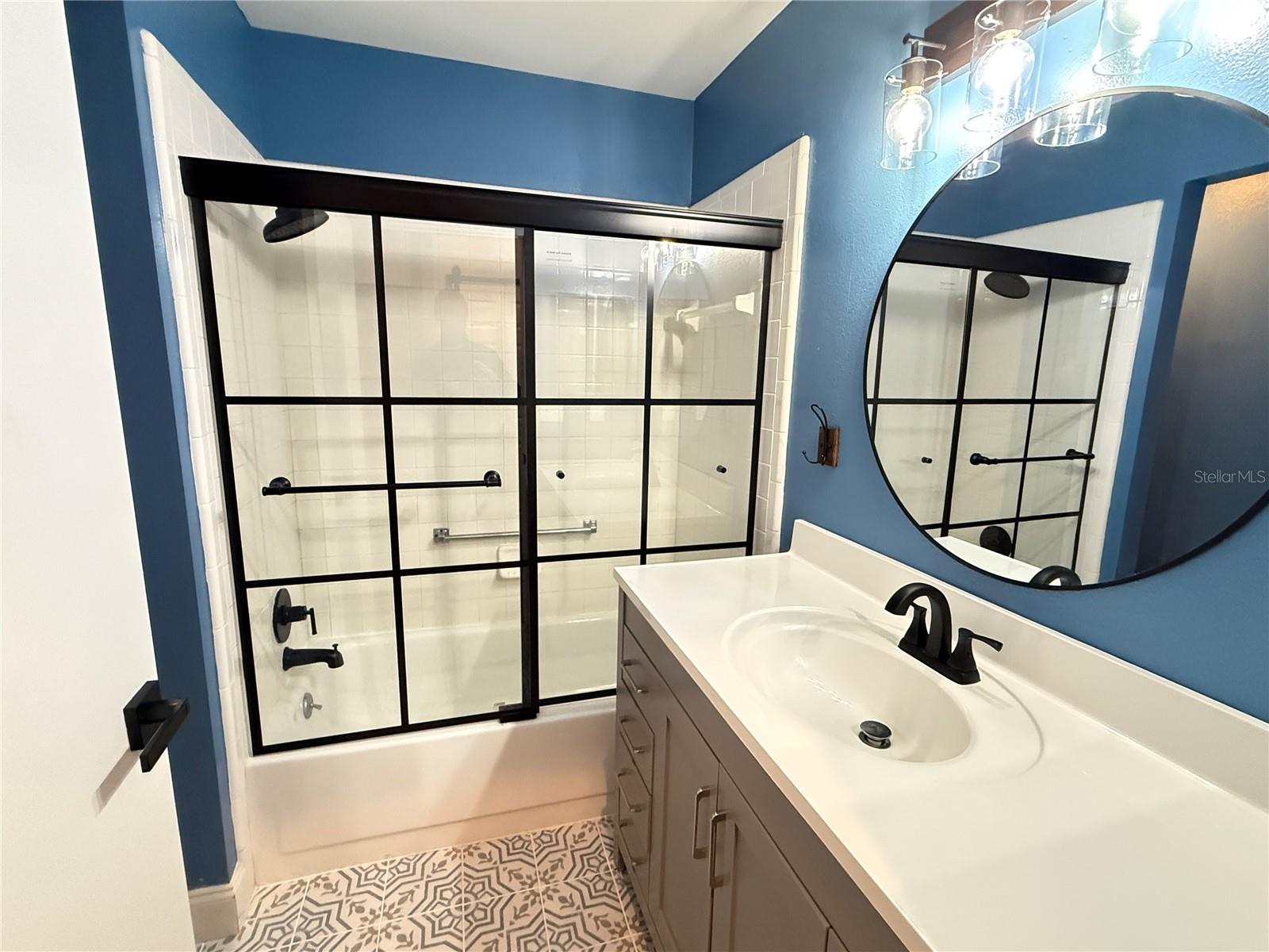 Image 31 of 59 For 2309 Mooney. Place