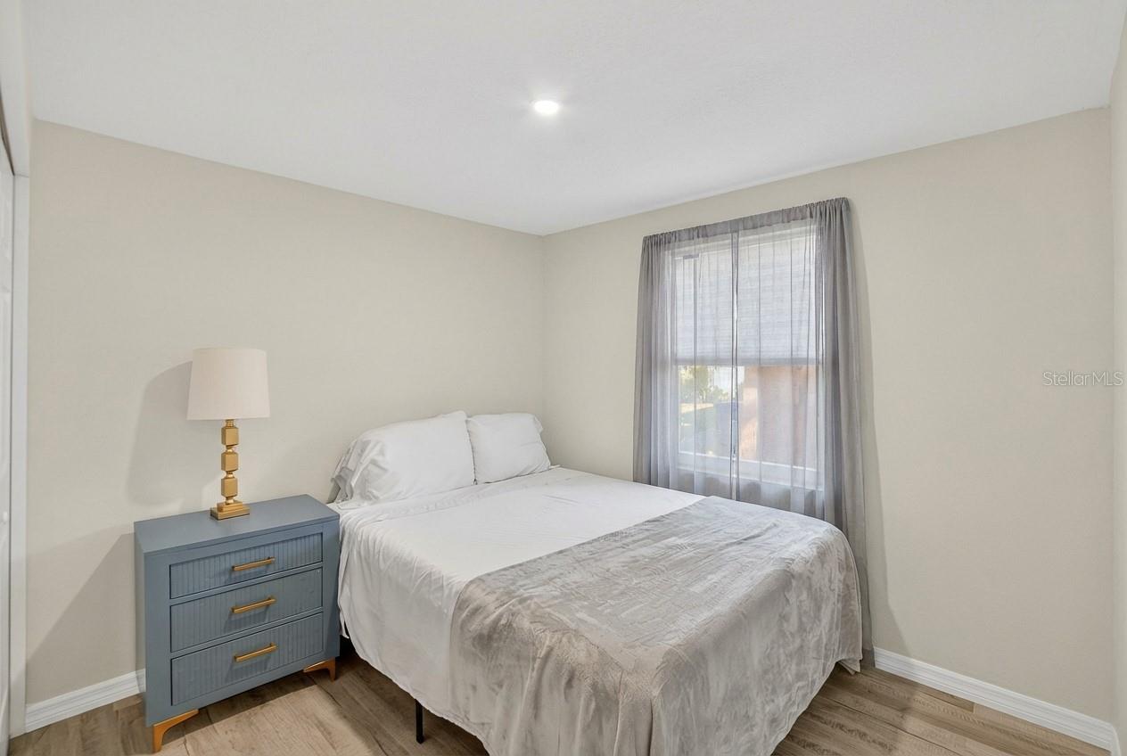 Image 17 of 22 For 3706 Mistwood Drive