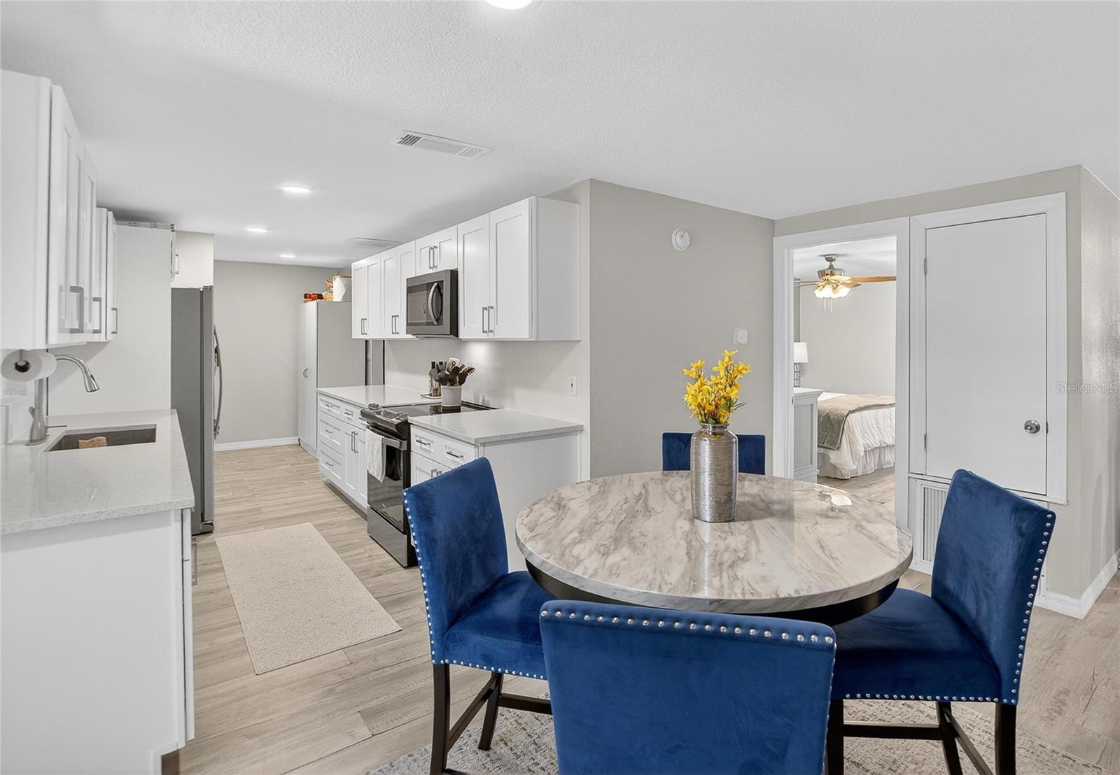 Image 5 of 22 For 3706 Mistwood Drive