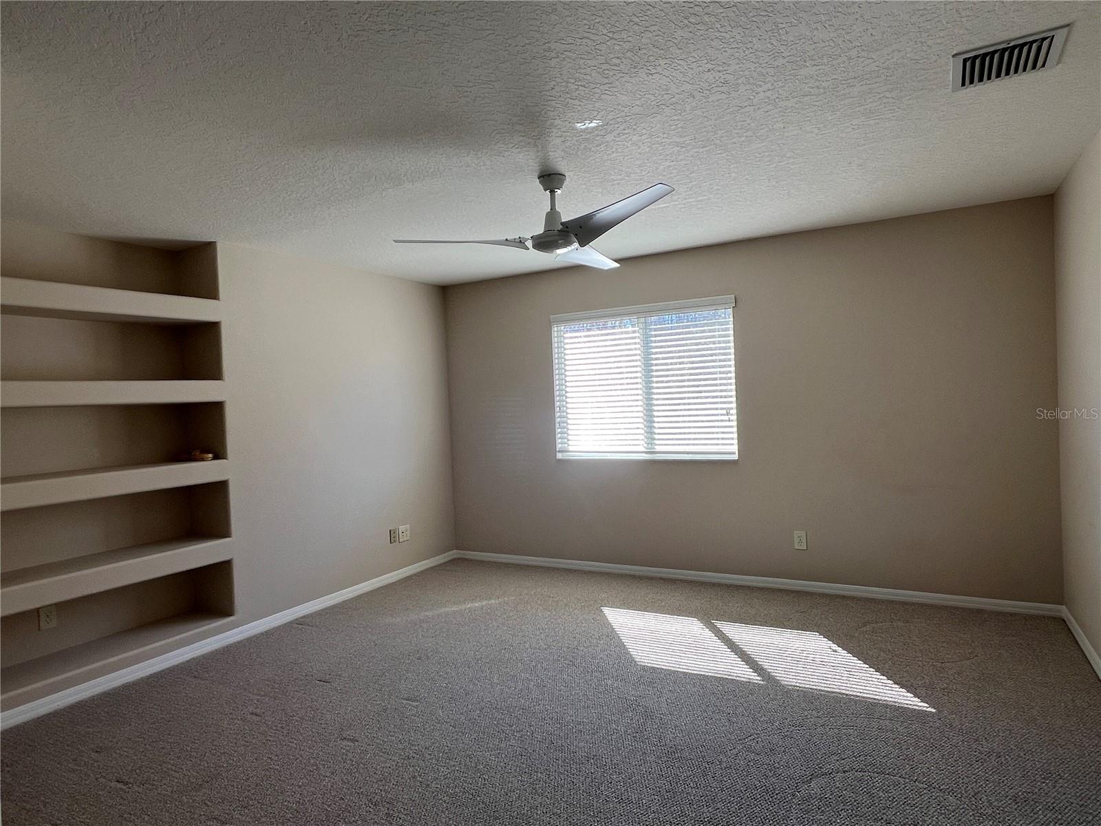 Image 15 of 28 For 17800 Ayrshire Boulevard