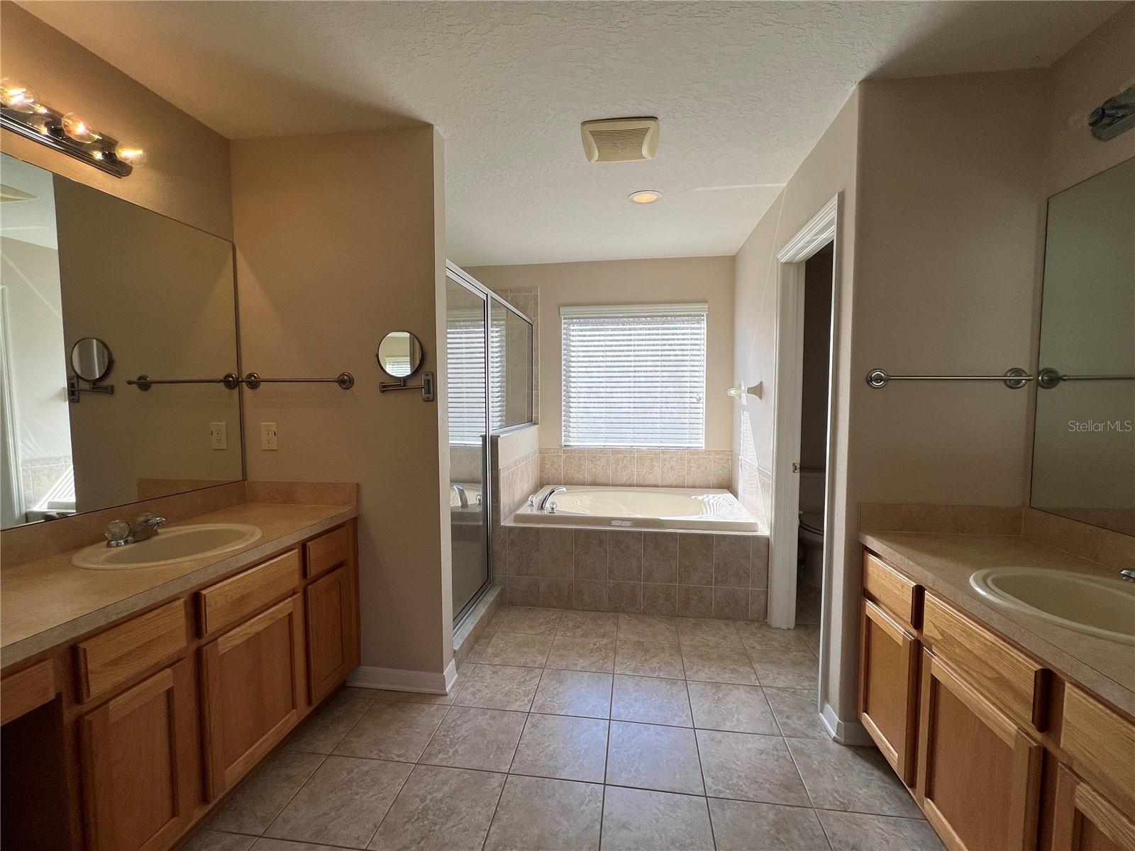 Image 18 of 28 For 17800 Ayrshire Boulevard