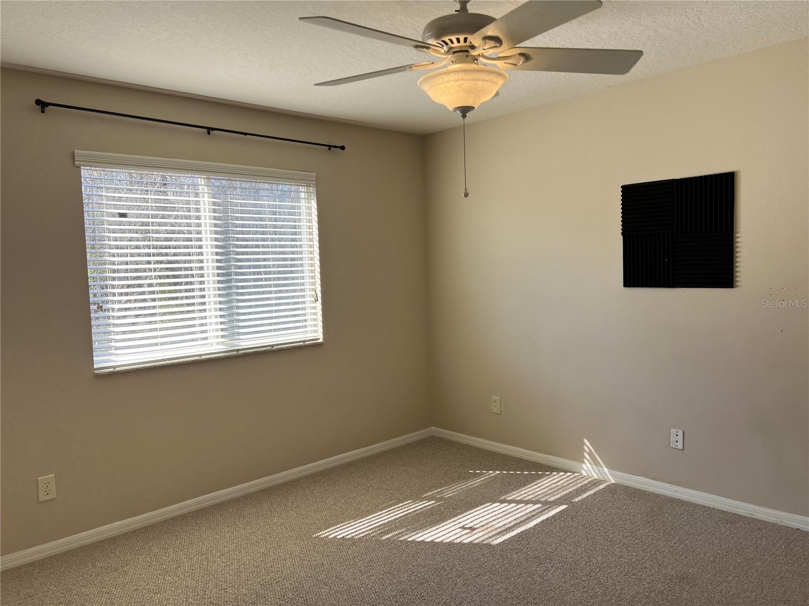 Image 21 of 28 For 17800 Ayrshire Boulevard